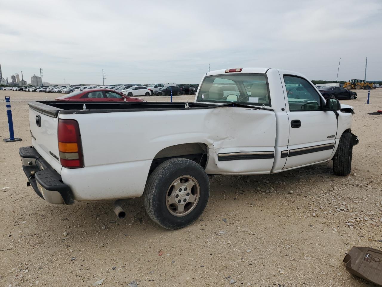 Photo 2 VIN: 1GCEC14V71E185547 - CHEVROLET SILVERADO 