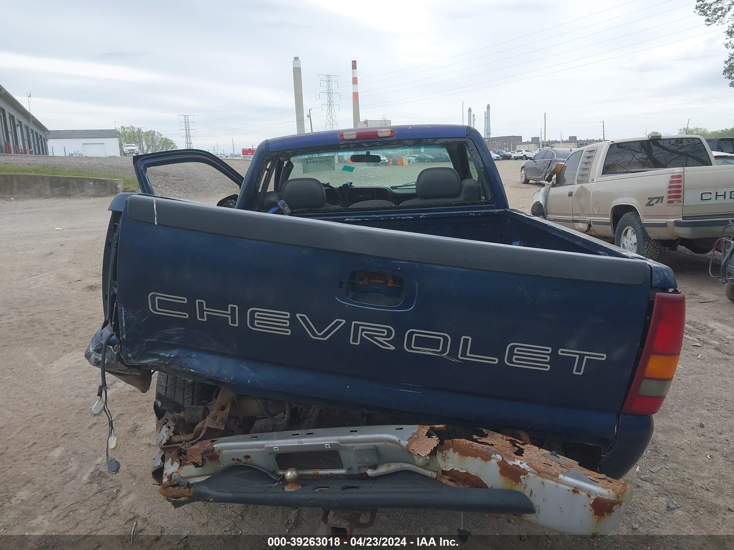 Photo 7 VIN: 1GCEC14V9XZ151711 - CHEVROLET SILVERADO 