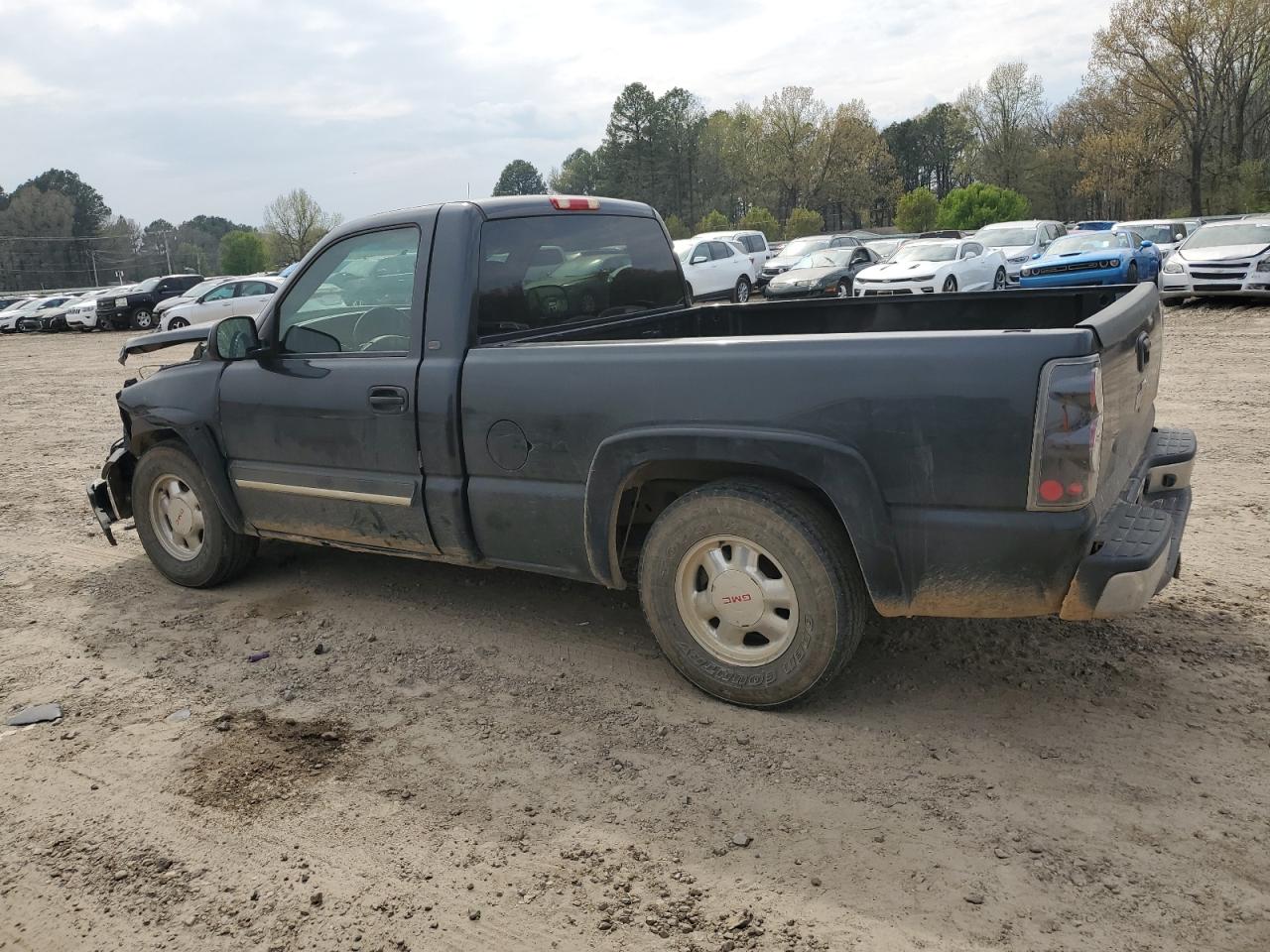 Photo 1 VIN: 1GCEC14VX3Z277991 - CHEVROLET SILVERADO 