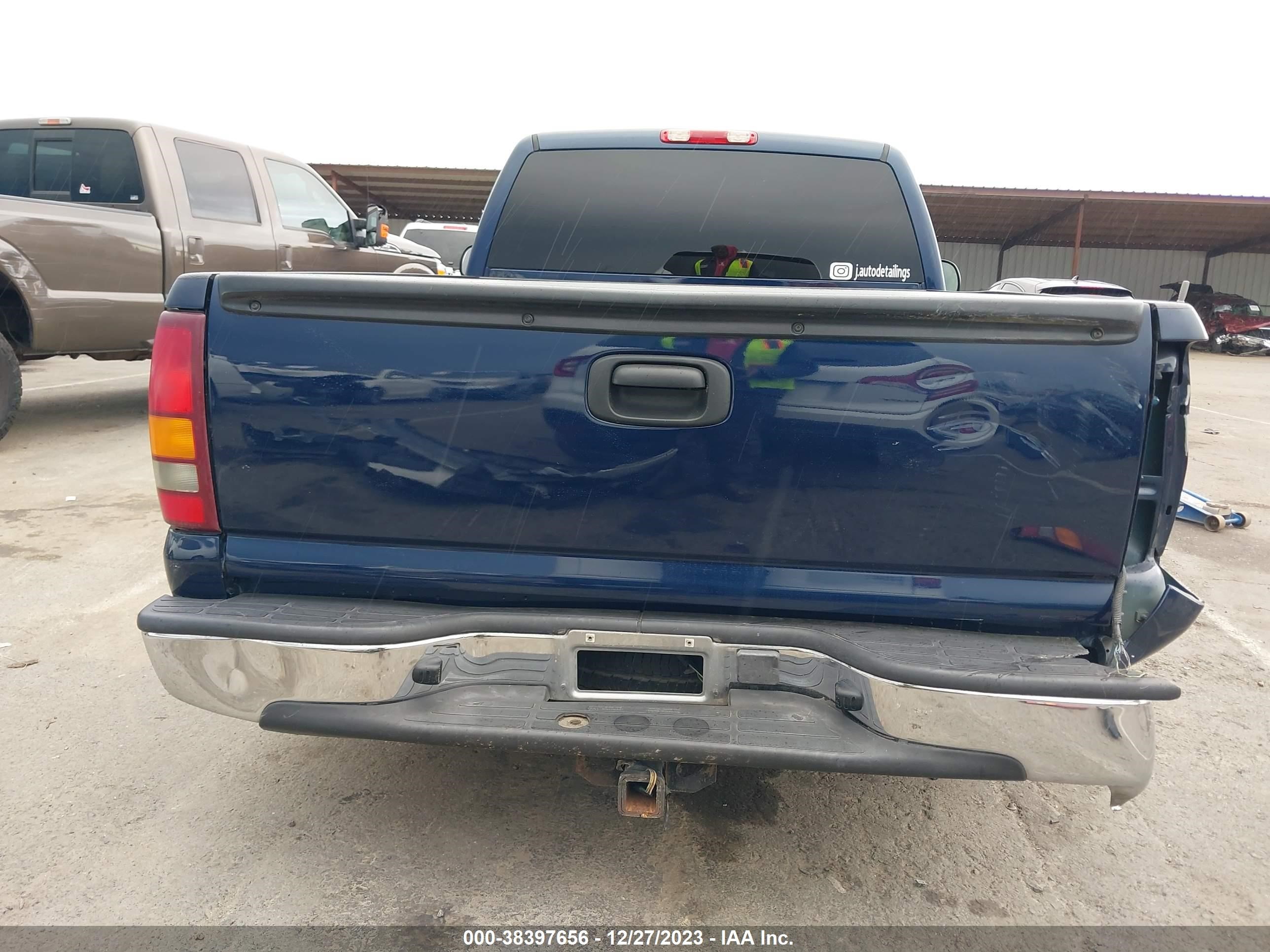 Photo 16 VIN: 1GCEC14VXYZ143537 - CHEVROLET SILVERADO 