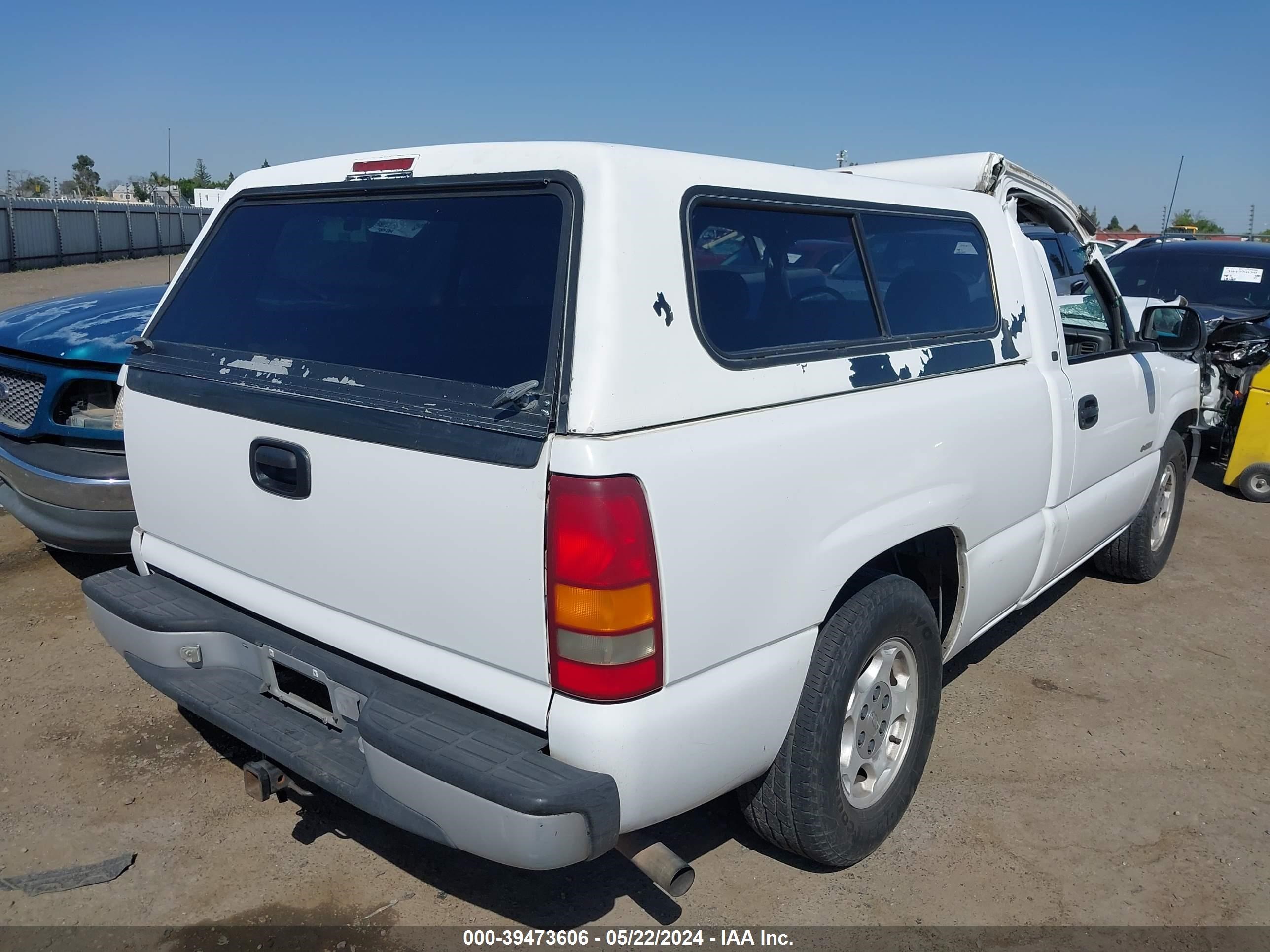 Photo 3 VIN: 1GCEC14W0XZ198179 - CHEVROLET SILVERADO 