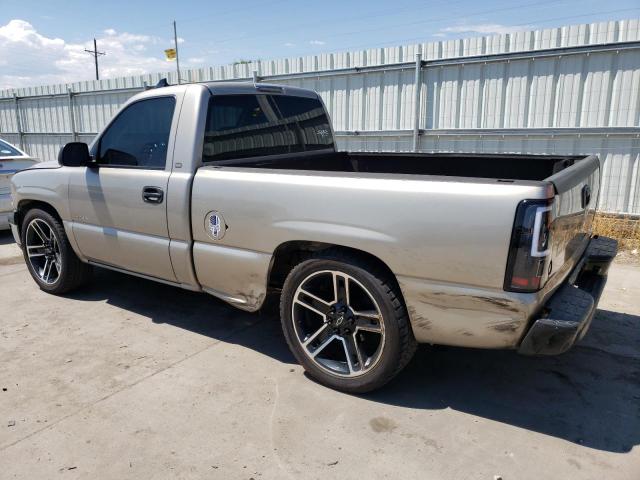 Photo 1 VIN: 1GCEC14W11Z272653 - CHEVROLET SILVERADO 