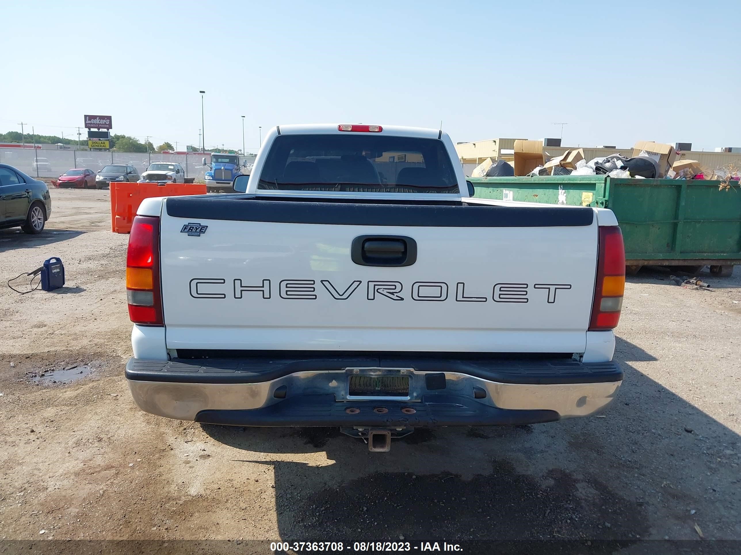 Photo 16 VIN: 1GCEC14W12Z164809 - CHEVROLET SILVERADO 