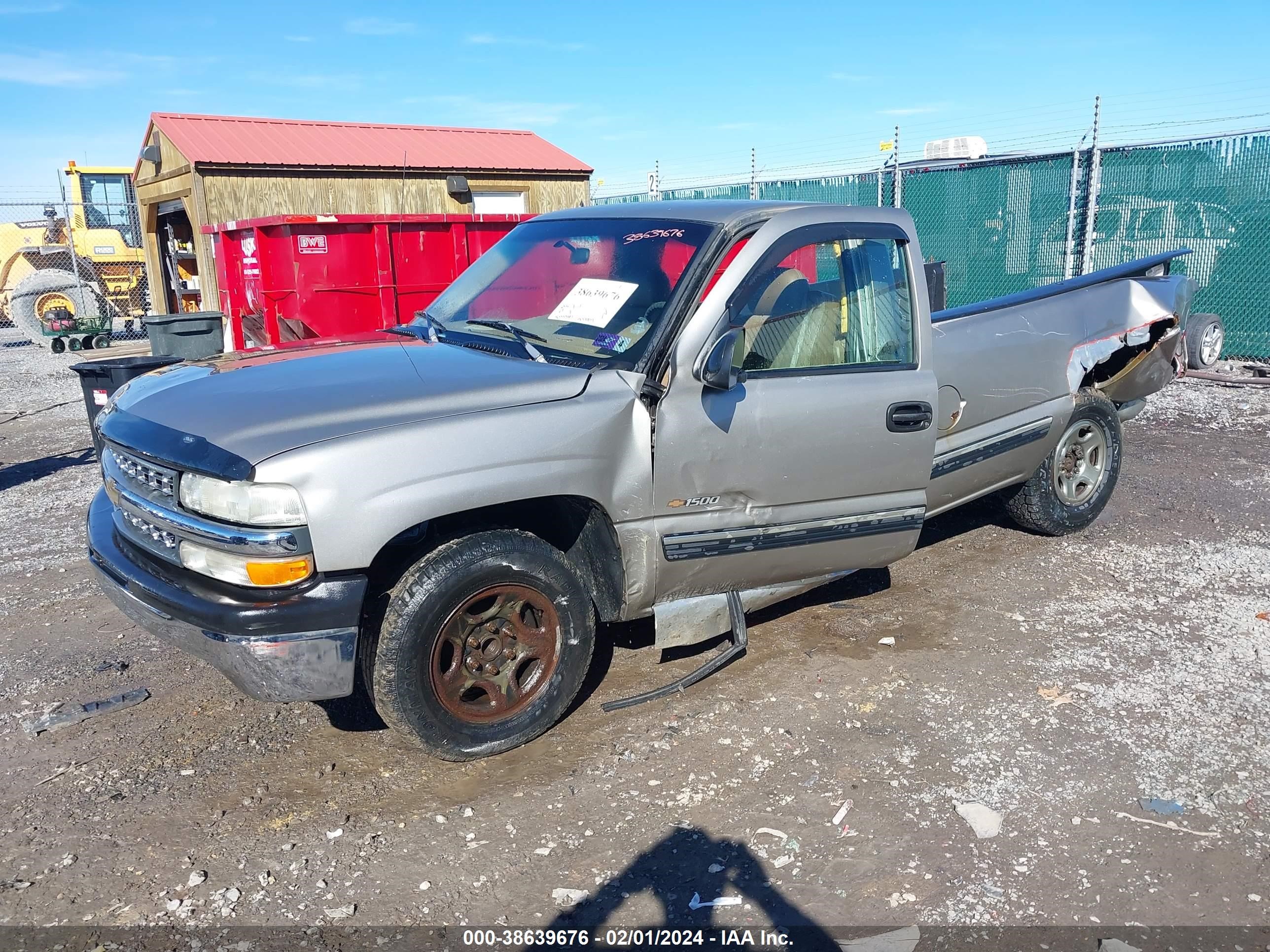 Photo 1 VIN: 1GCEC14W1XE142811 - CHEVROLET SILVERADO 