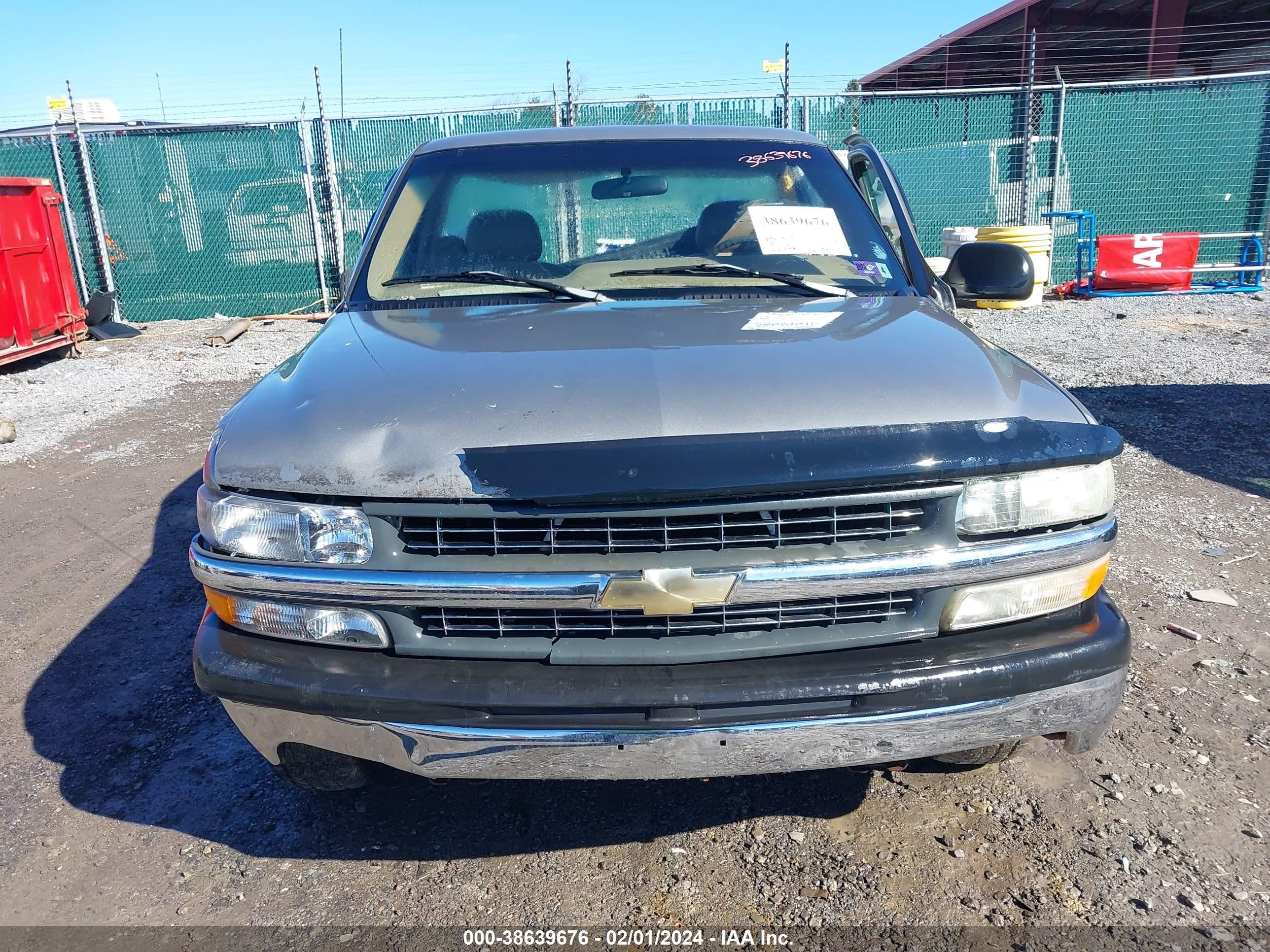 Photo 11 VIN: 1GCEC14W1XE142811 - CHEVROLET SILVERADO 