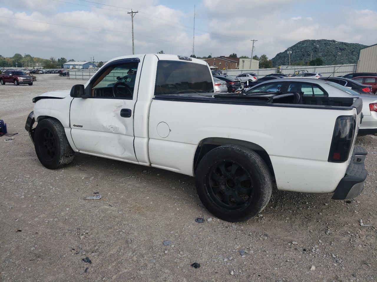 Photo 1 VIN: 1GCEC14W1XZ109252 - CHEVROLET SILVERADO 