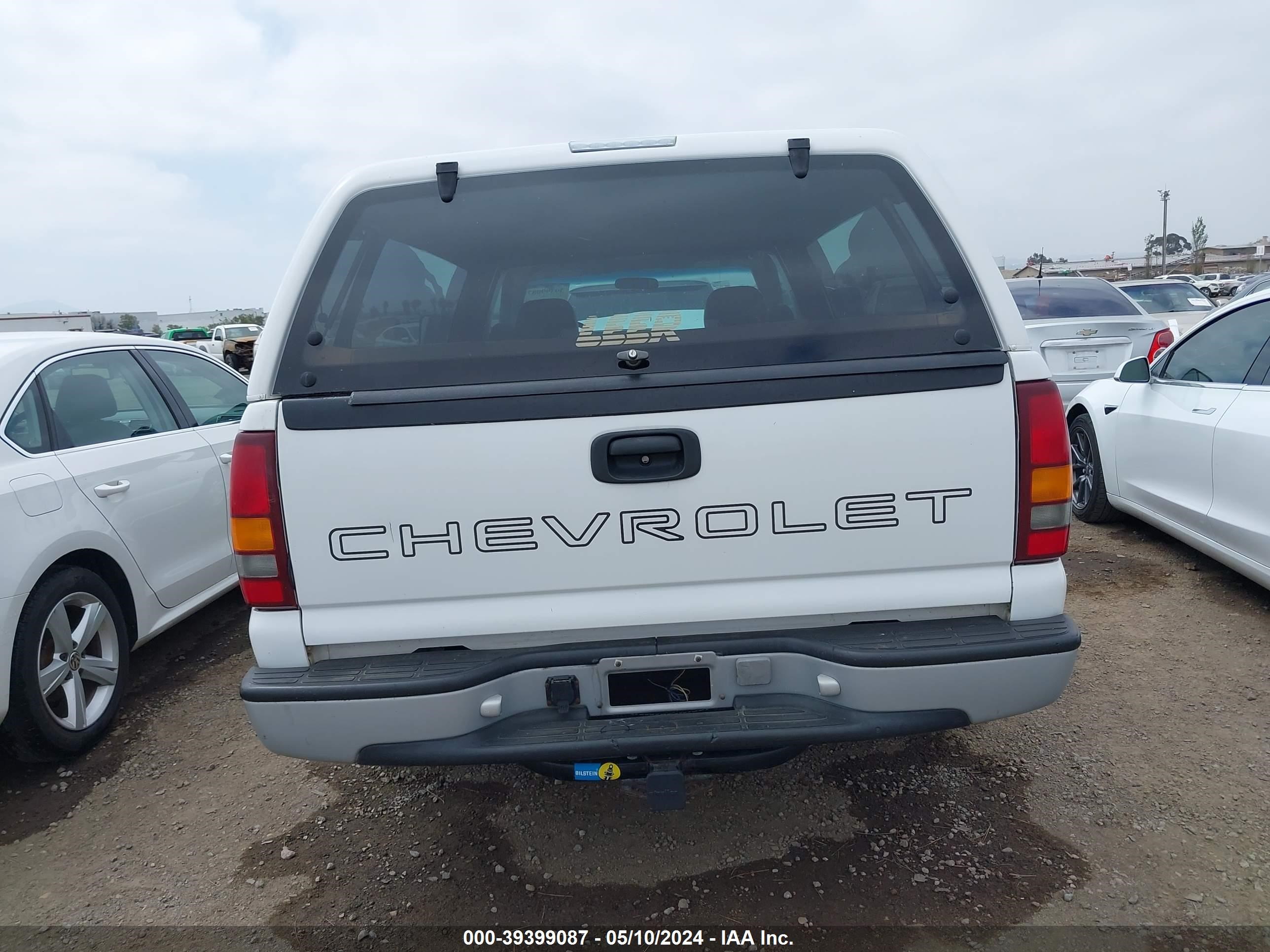 Photo 15 VIN: 1GCEC14W21Z323254 - CHEVROLET SILVERADO 