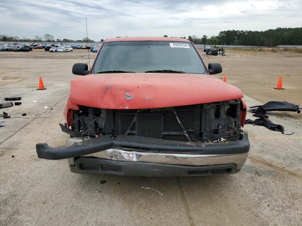 Photo 4 VIN: 1GCEC14W2YZ108323 - CHEVROLET SILVERADO 