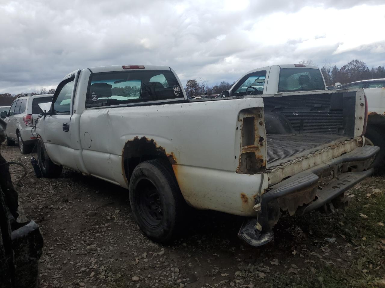 Photo 1 VIN: 1GCEC14W3YE299516 - CHEVROLET SILVERADO 