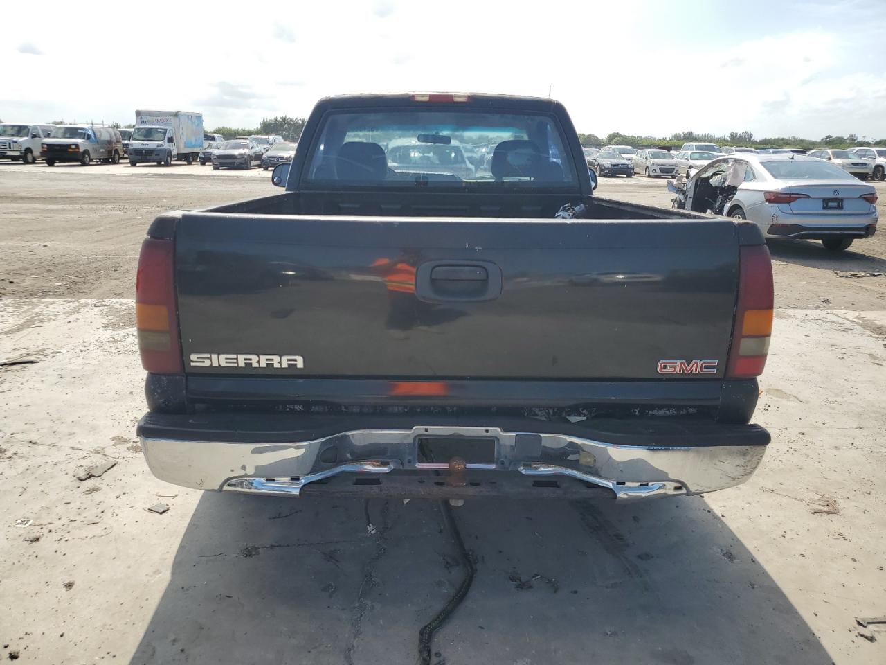 Photo 5 VIN: 1GCEC14W71Z157264 - CHEVROLET SILVERADO 