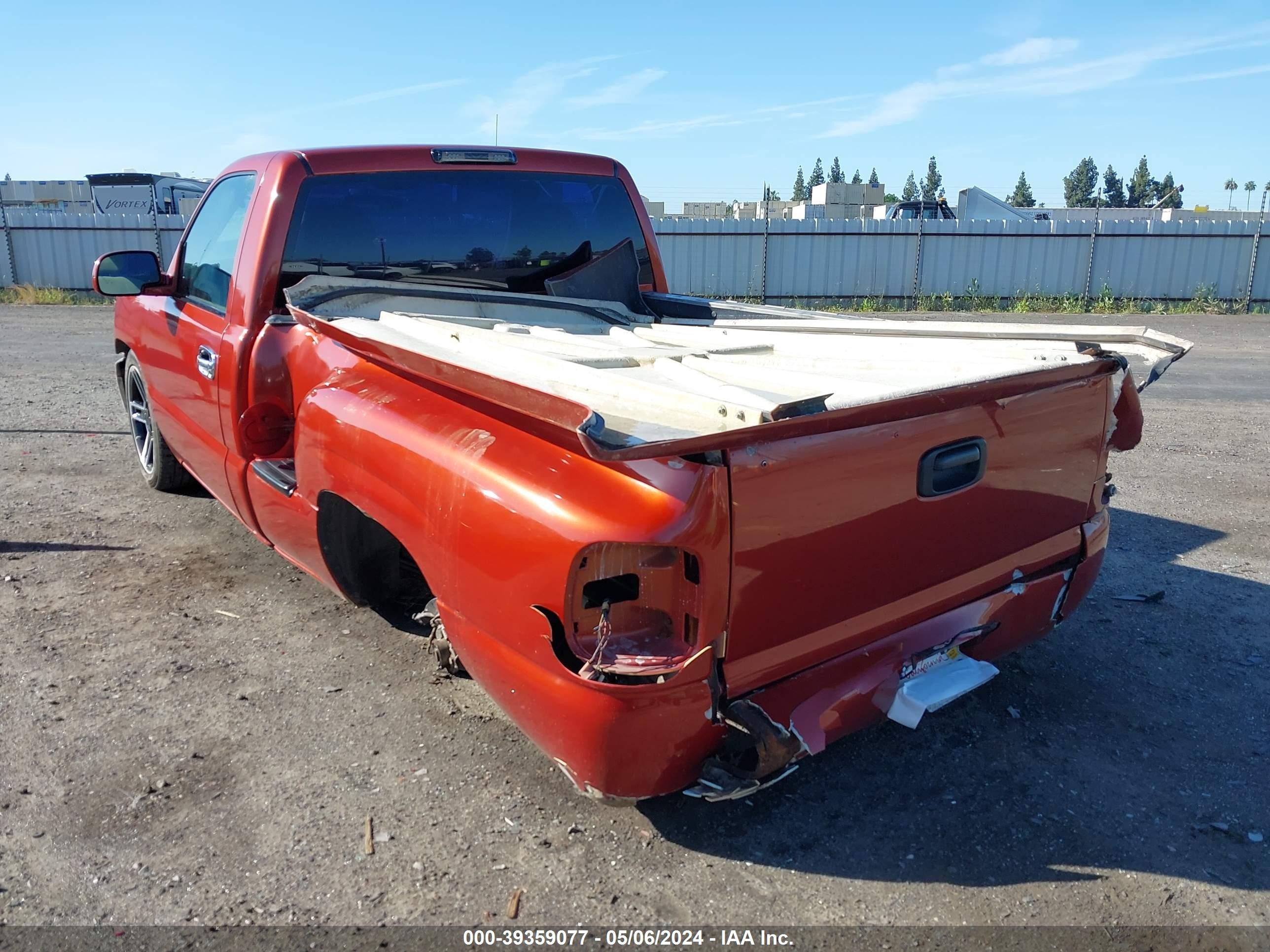 Photo 2 VIN: 1GCEC14W71Z254559 - CHEVROLET SILVERADO 