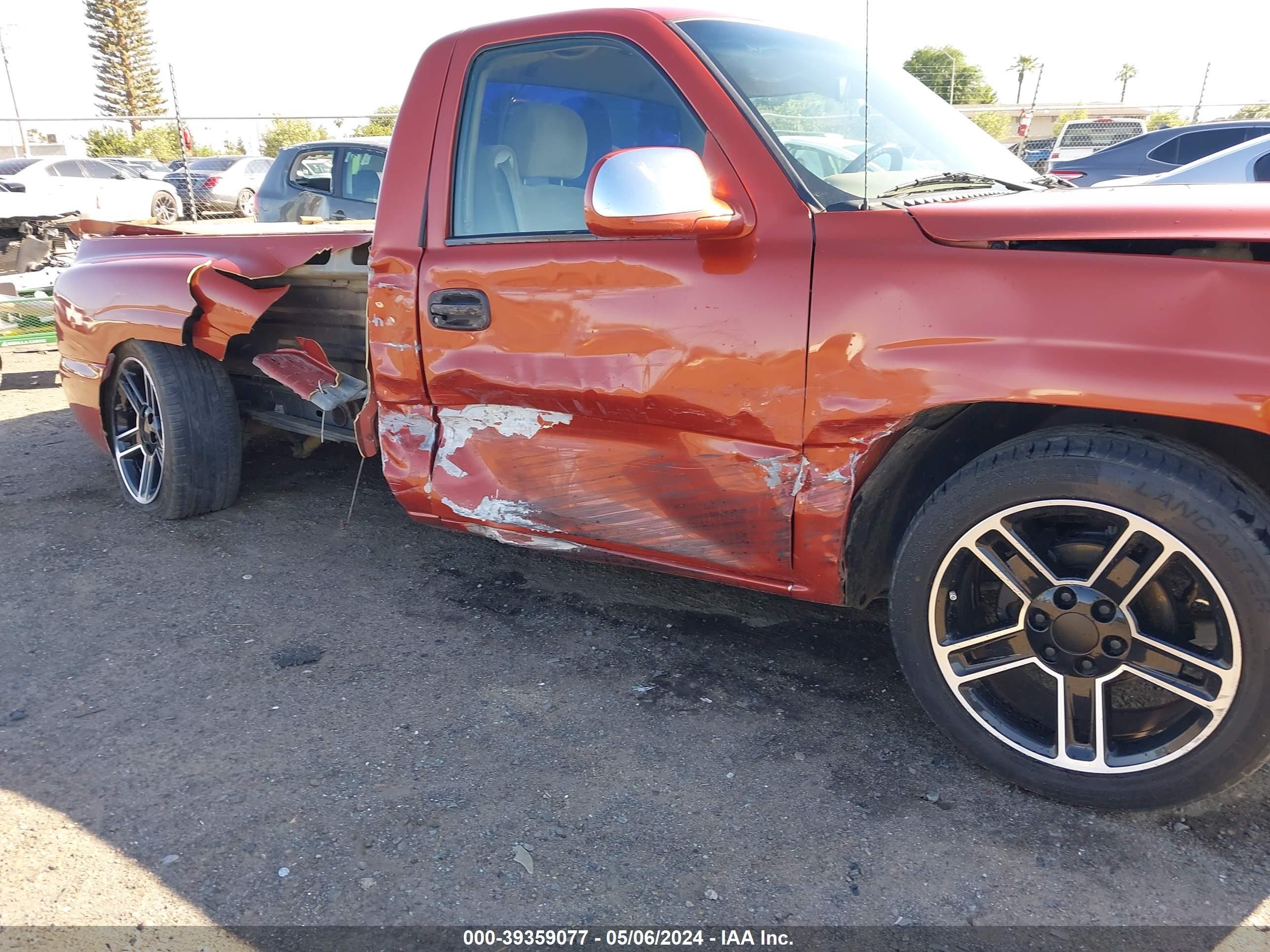 Photo 5 VIN: 1GCEC14W71Z254559 - CHEVROLET SILVERADO 