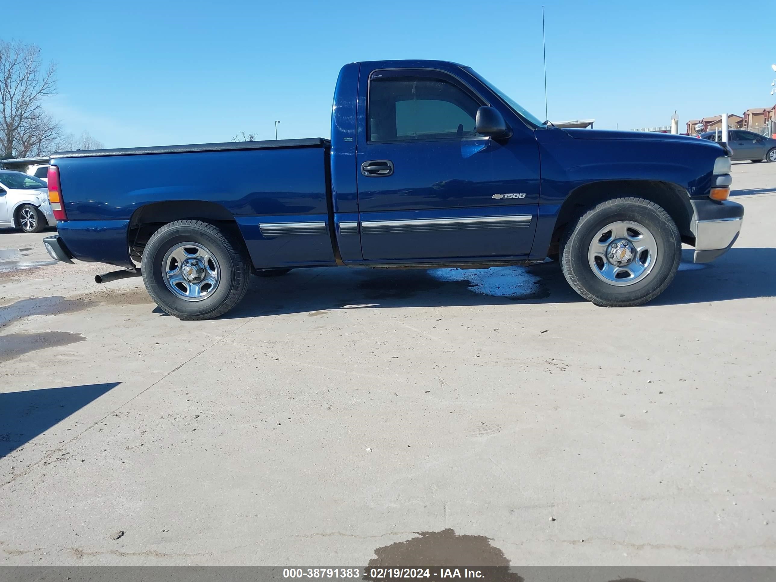 Photo 12 VIN: 1GCEC14WX1Z111038 - CHEVROLET SILVERADO 