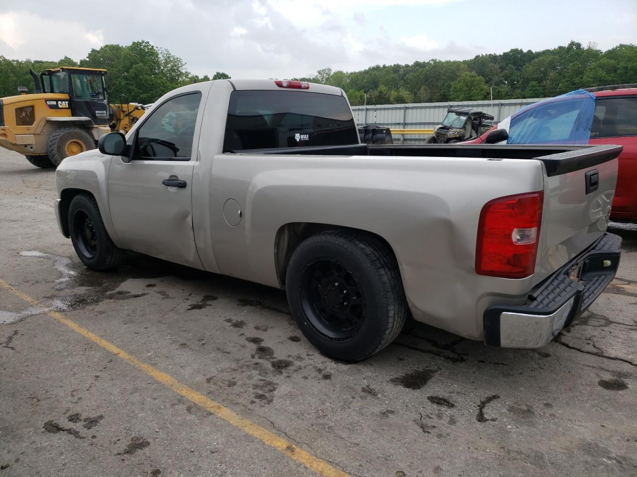 Photo 1 VIN: 1GCEC14X08Z121340 - CHEVROLET SILVERADO 