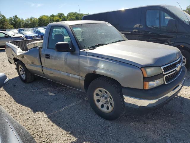 Photo 3 VIN: 1GCEC14X16Z130707 - CHEVROLET SILVERADO 