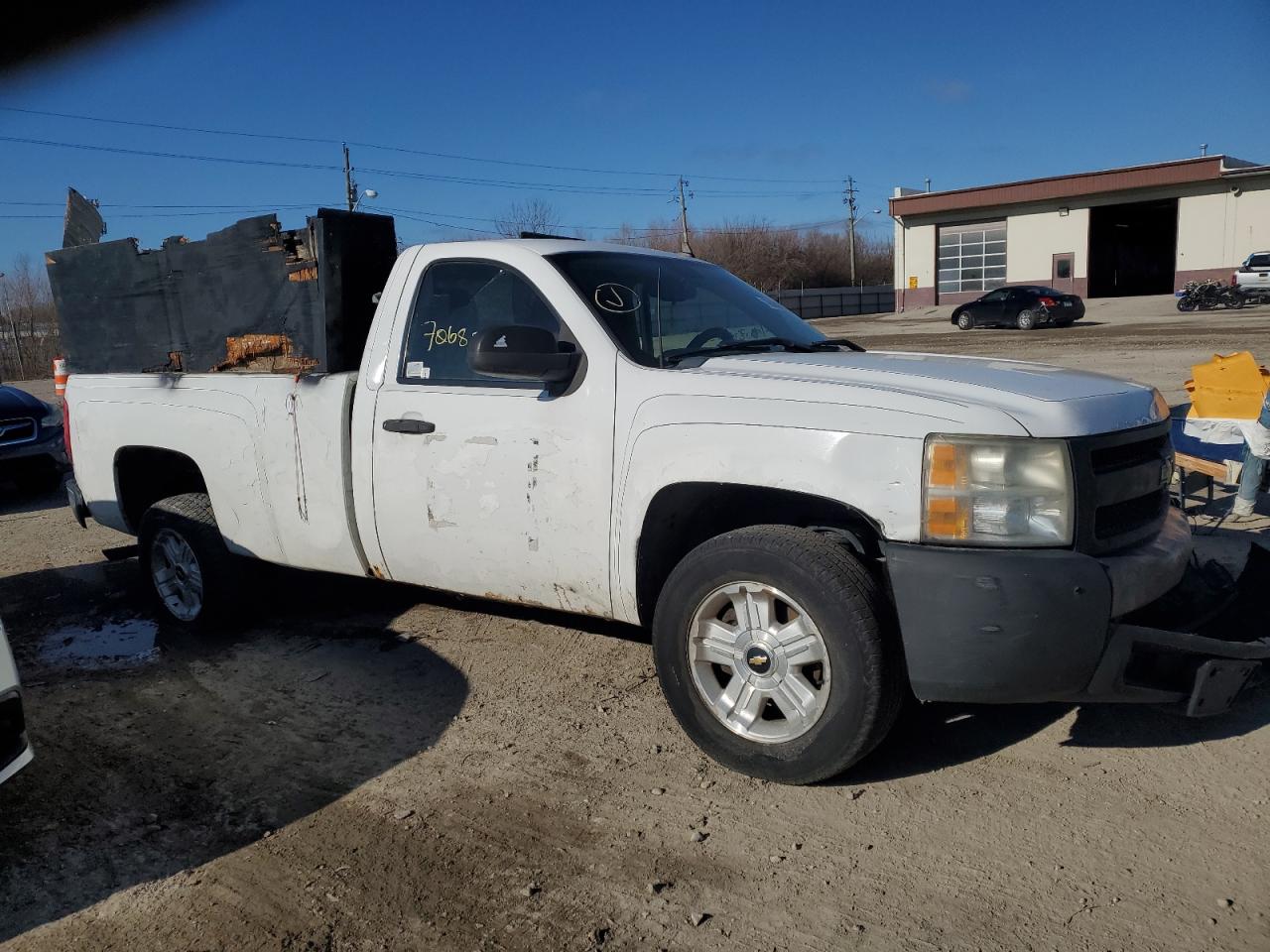 Photo 4 VIN: 1GCEC14X18Z205229 - CHEVROLET SILVERADO 