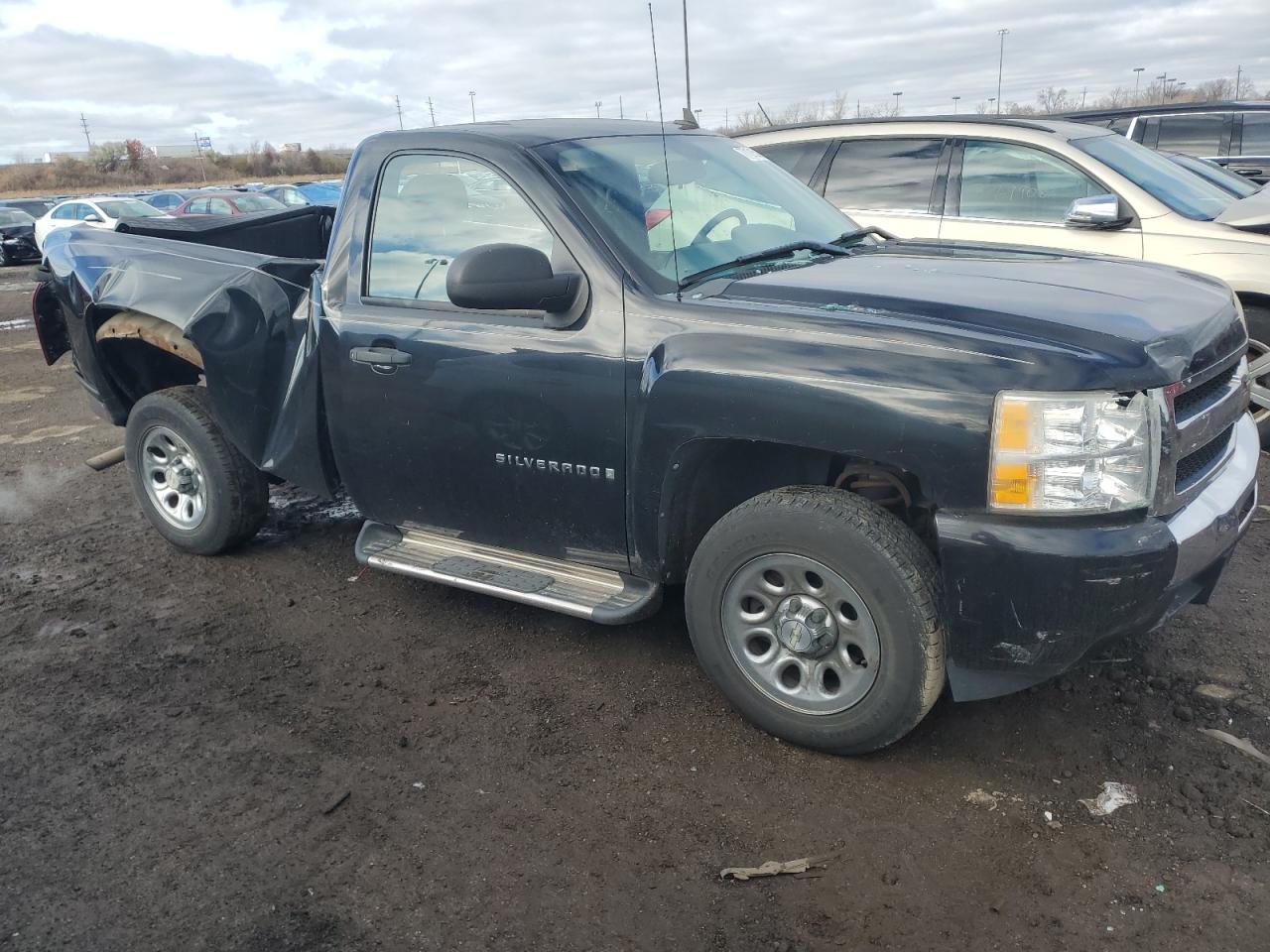 Photo 3 VIN: 1GCEC14X19Z189048 - CHEVROLET SILVERADO 