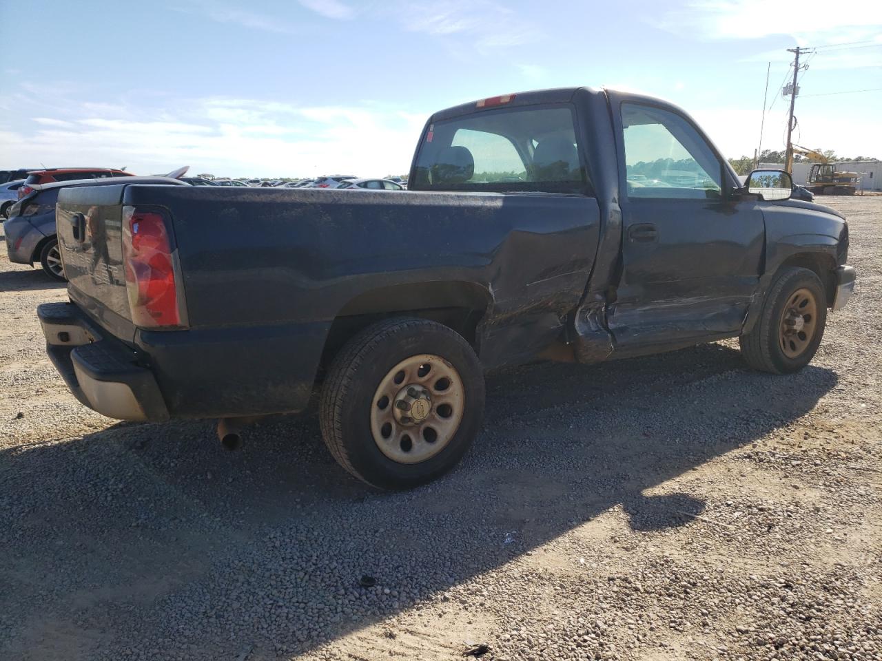 Photo 2 VIN: 1GCEC14X27Z178573 - CHEVROLET SILVERADO 