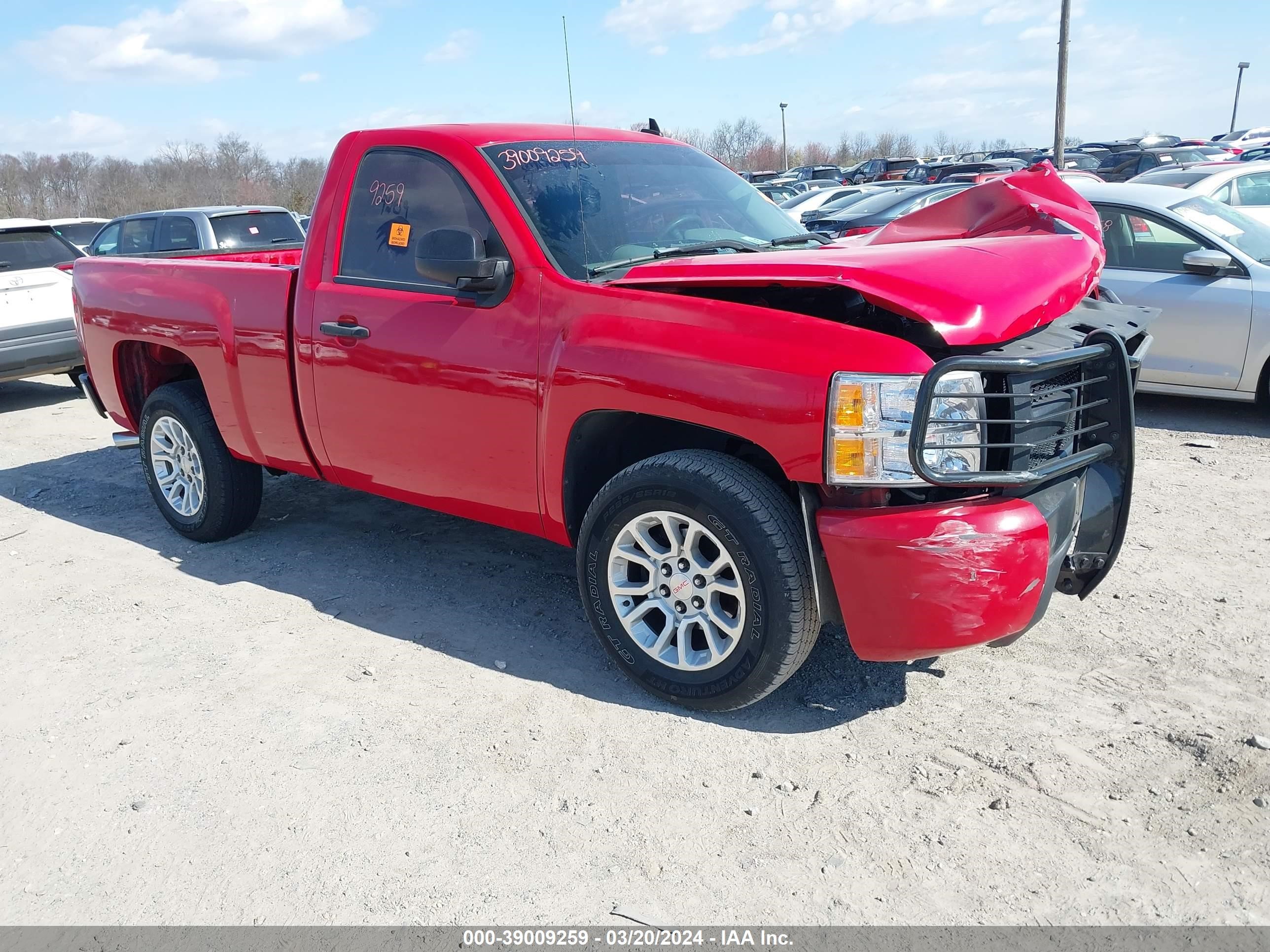 Photo 0 VIN: 1GCEC14X38Z321340 - CHEVROLET SILVERADO 