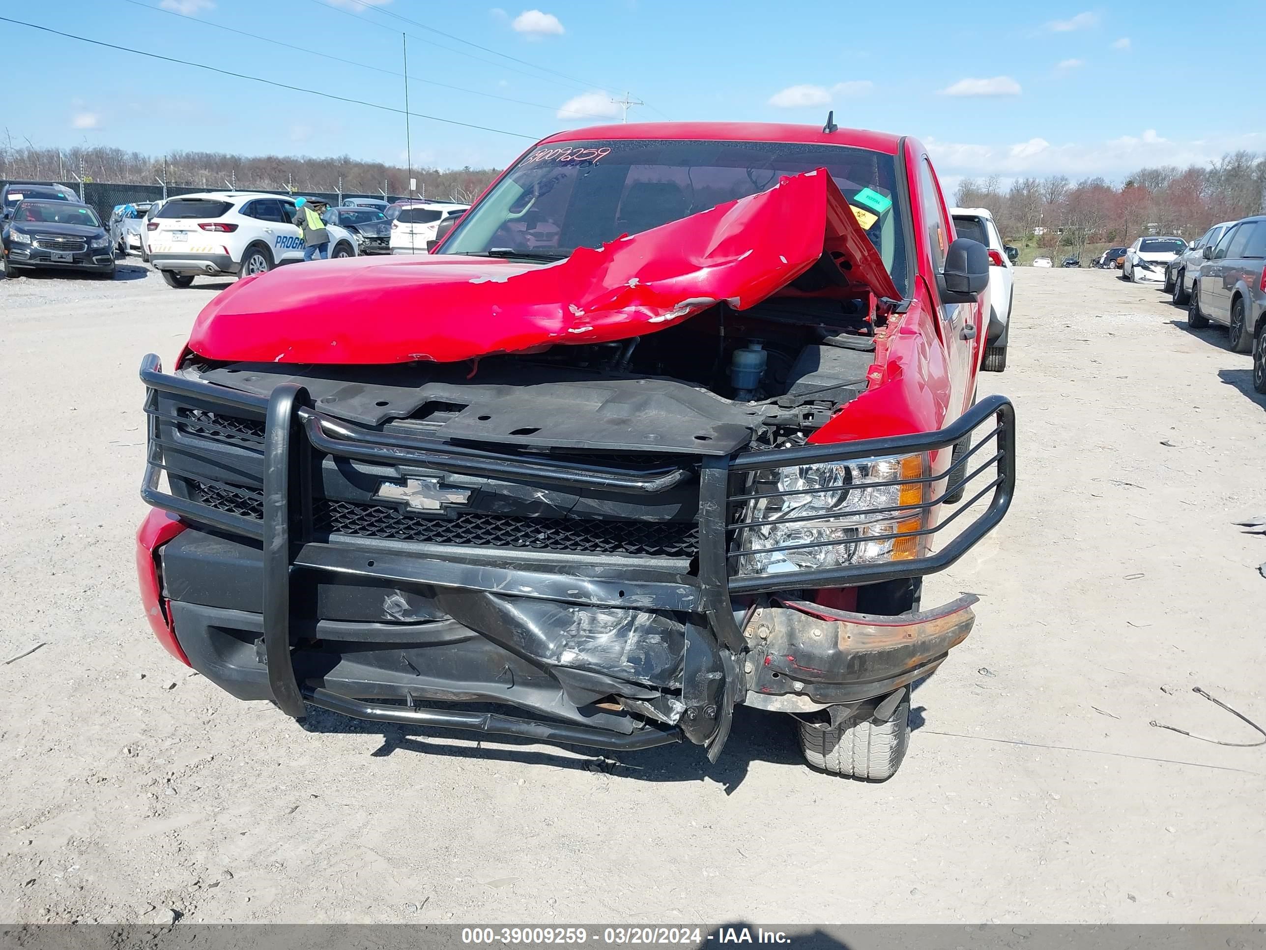 Photo 5 VIN: 1GCEC14X38Z321340 - CHEVROLET SILVERADO 