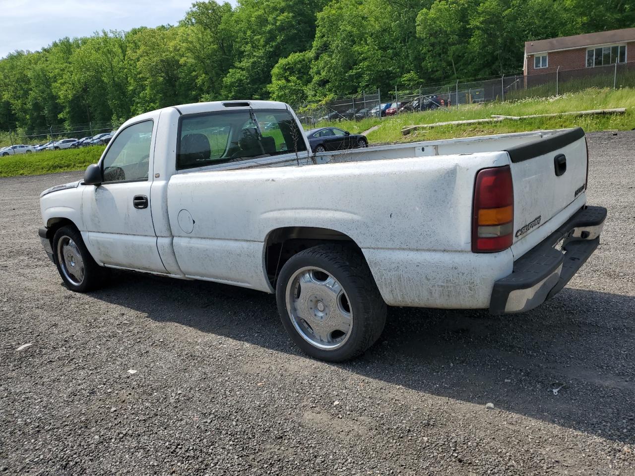 Photo 1 VIN: 1GCEC14X43Z314258 - CHEVROLET SILVERADO 