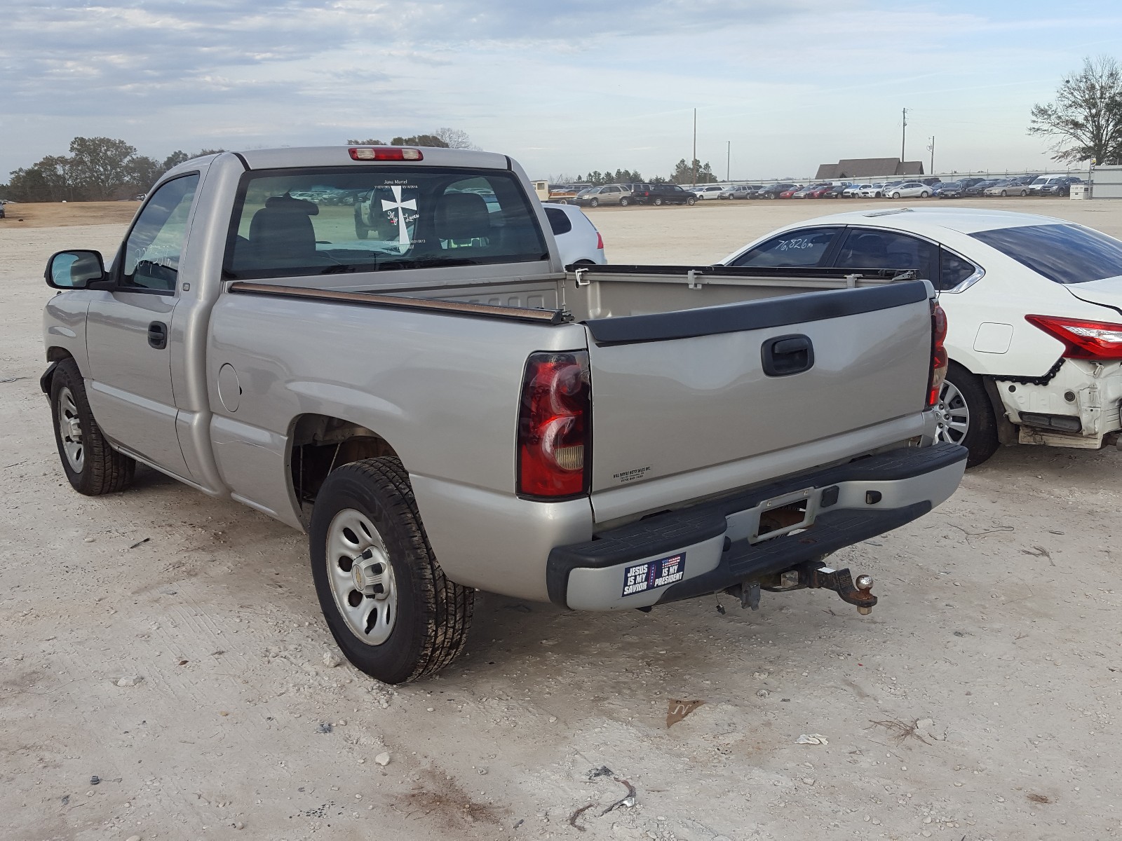 Photo 2 VIN: 1GCEC14X45Z195050 - CHEVROLET SILVERADO 