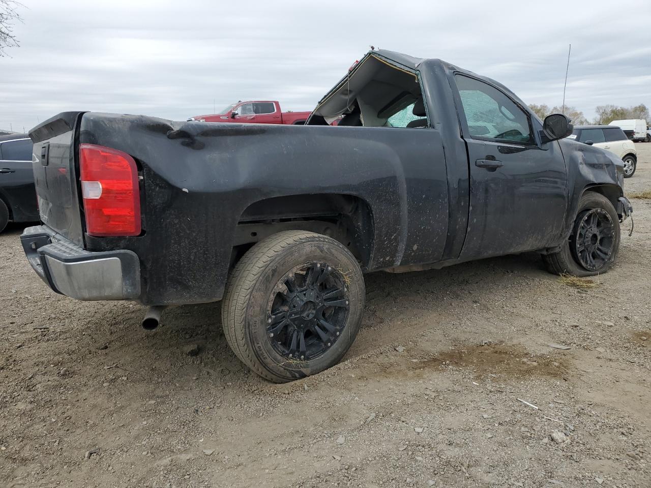 Photo 2 VIN: 1GCEC14X49Z172888 - CHEVROLET SILVERADO 