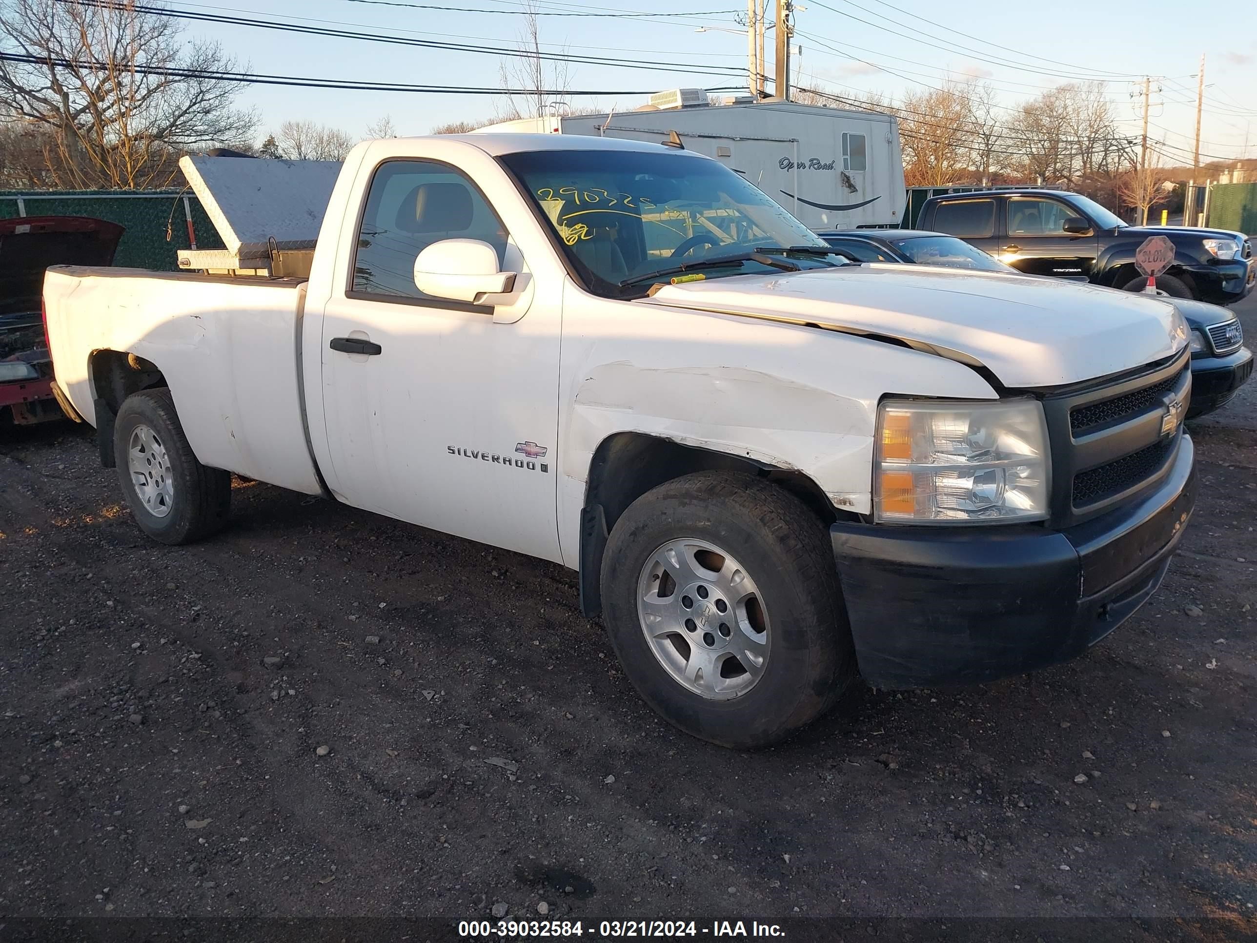 Photo 0 VIN: 1GCEC14X67Z622814 - CHEVROLET SILVERADO 