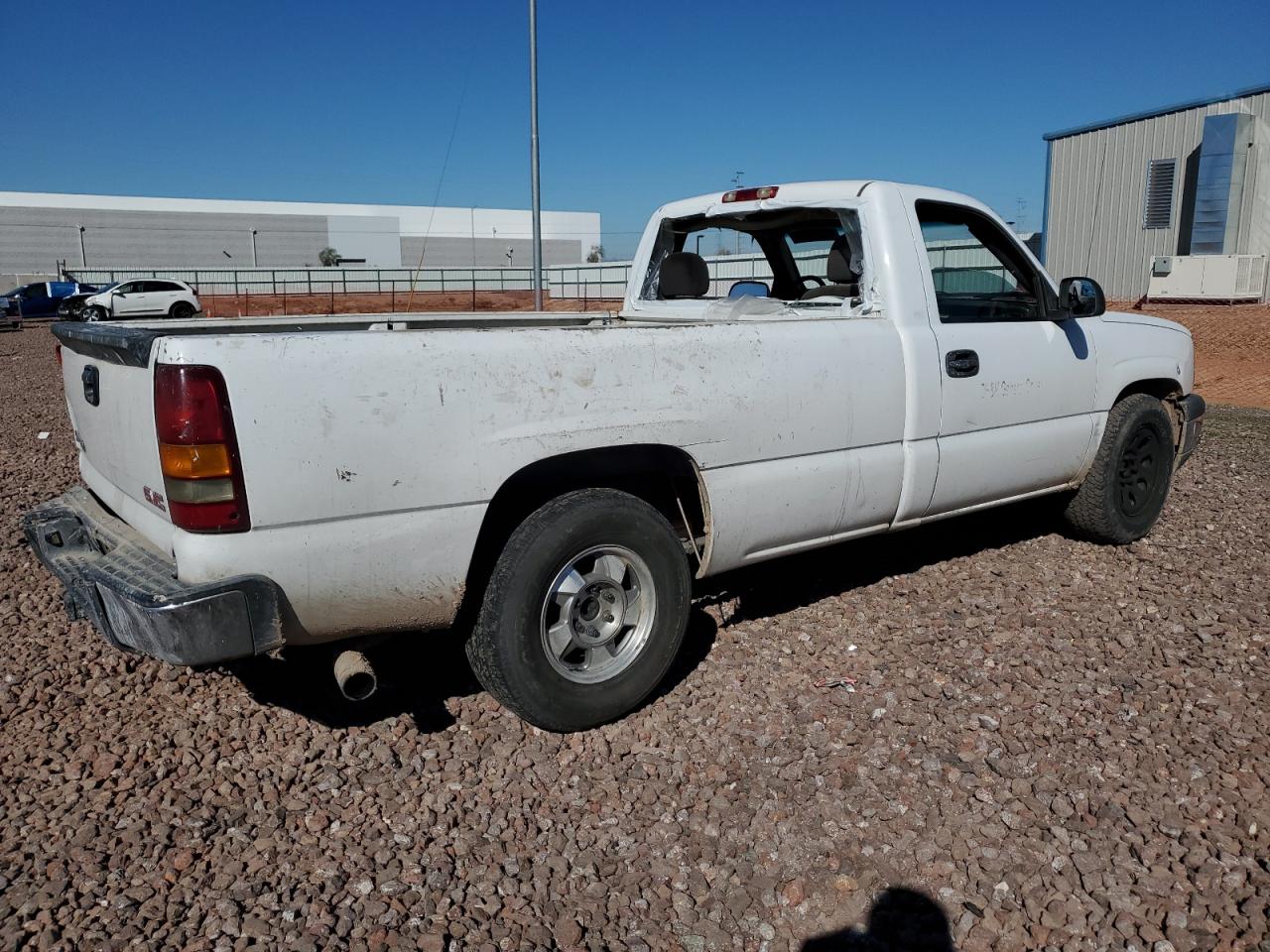 Photo 2 VIN: 1GCEC14X75Z280741 - CHEVROLET SILVERADO 