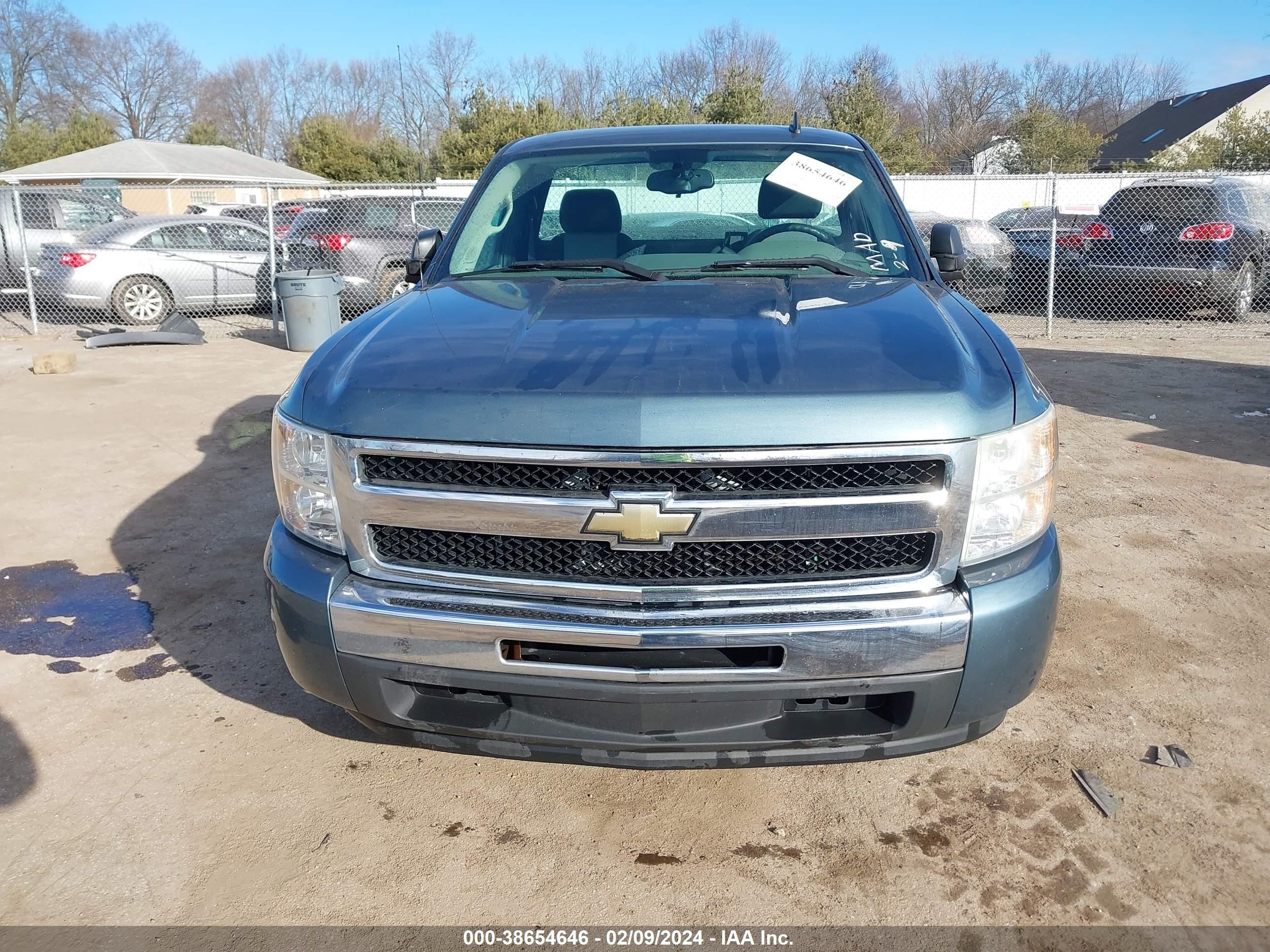 Photo 11 VIN: 1GCEC14X79Z230962 - CHEVROLET SILVERADO 