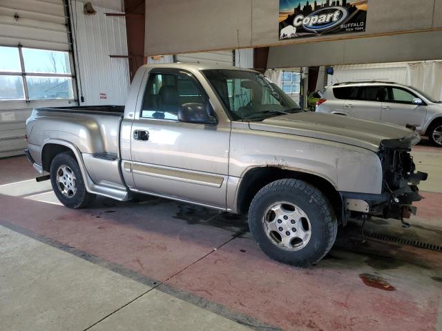 Photo 3 VIN: 1GCEC14X83Z157544 - CHEVROLET SILVERADO 