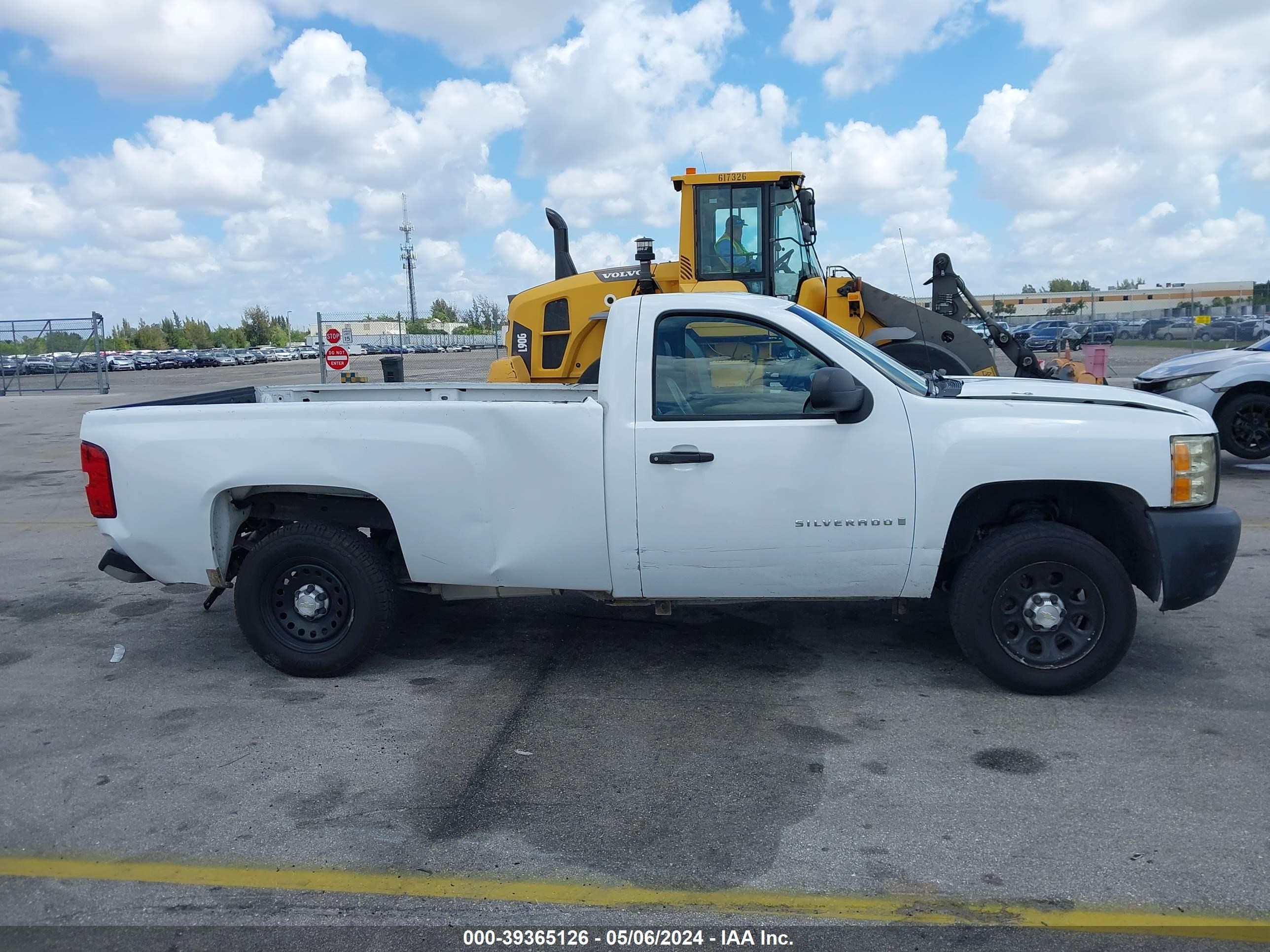 Photo 12 VIN: 1GCEC14X87Z622099 - CHEVROLET SILVERADO 