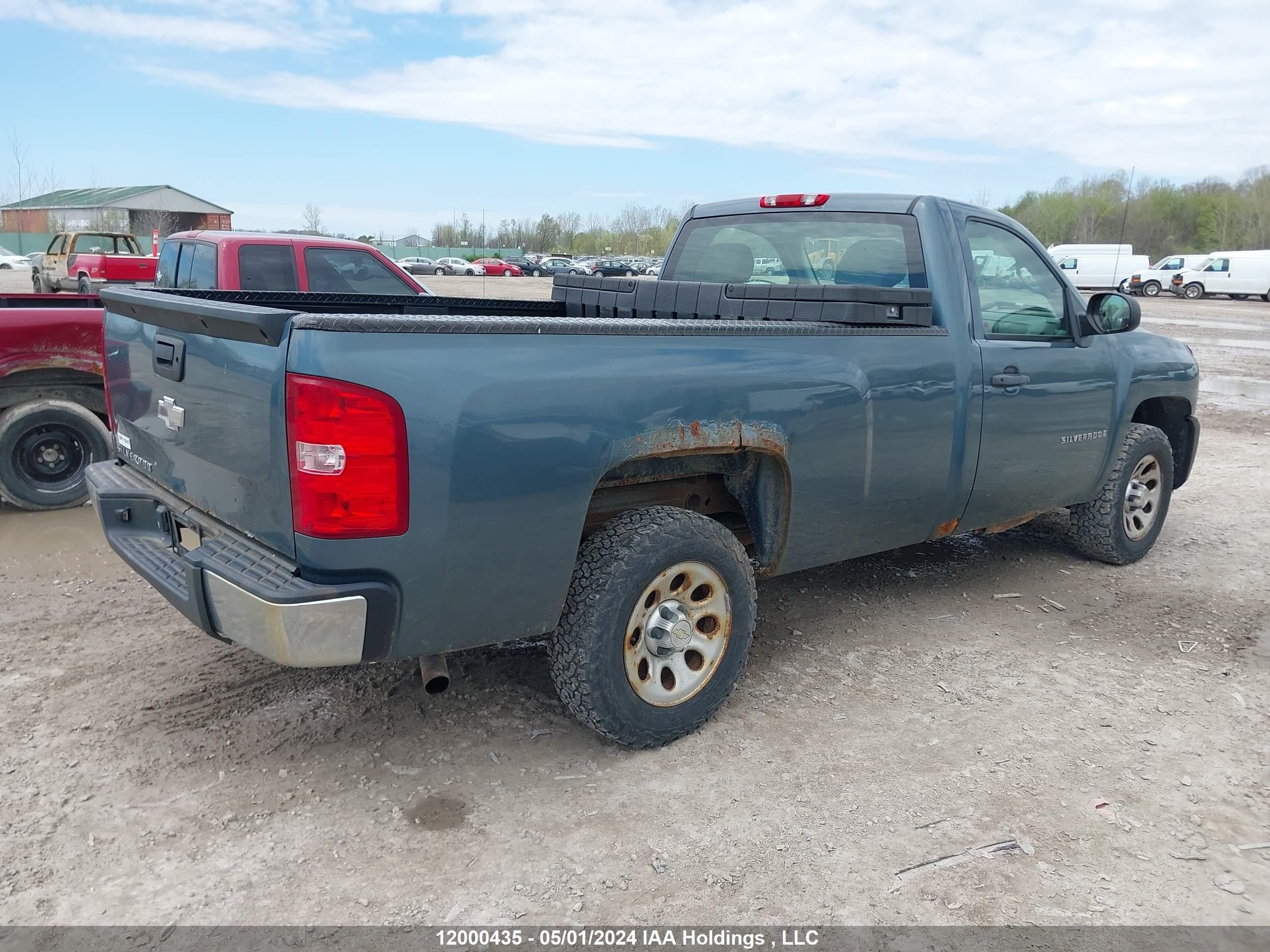 Photo 3 VIN: 1GCEC14X99Z251957 - CHEVROLET SILVERADO 