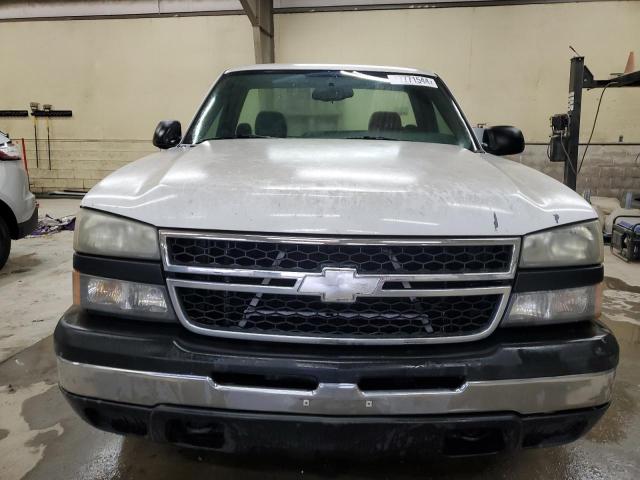 Photo 4 VIN: 1GCEC14Z27Z158213 - CHEVROLET SILVERADO 