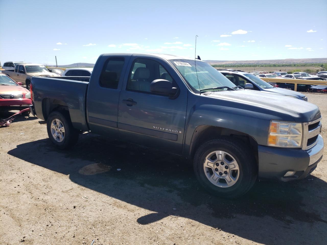 Photo 3 VIN: 1GCEC19037Z567153 - CHEVROLET SILVERADO 