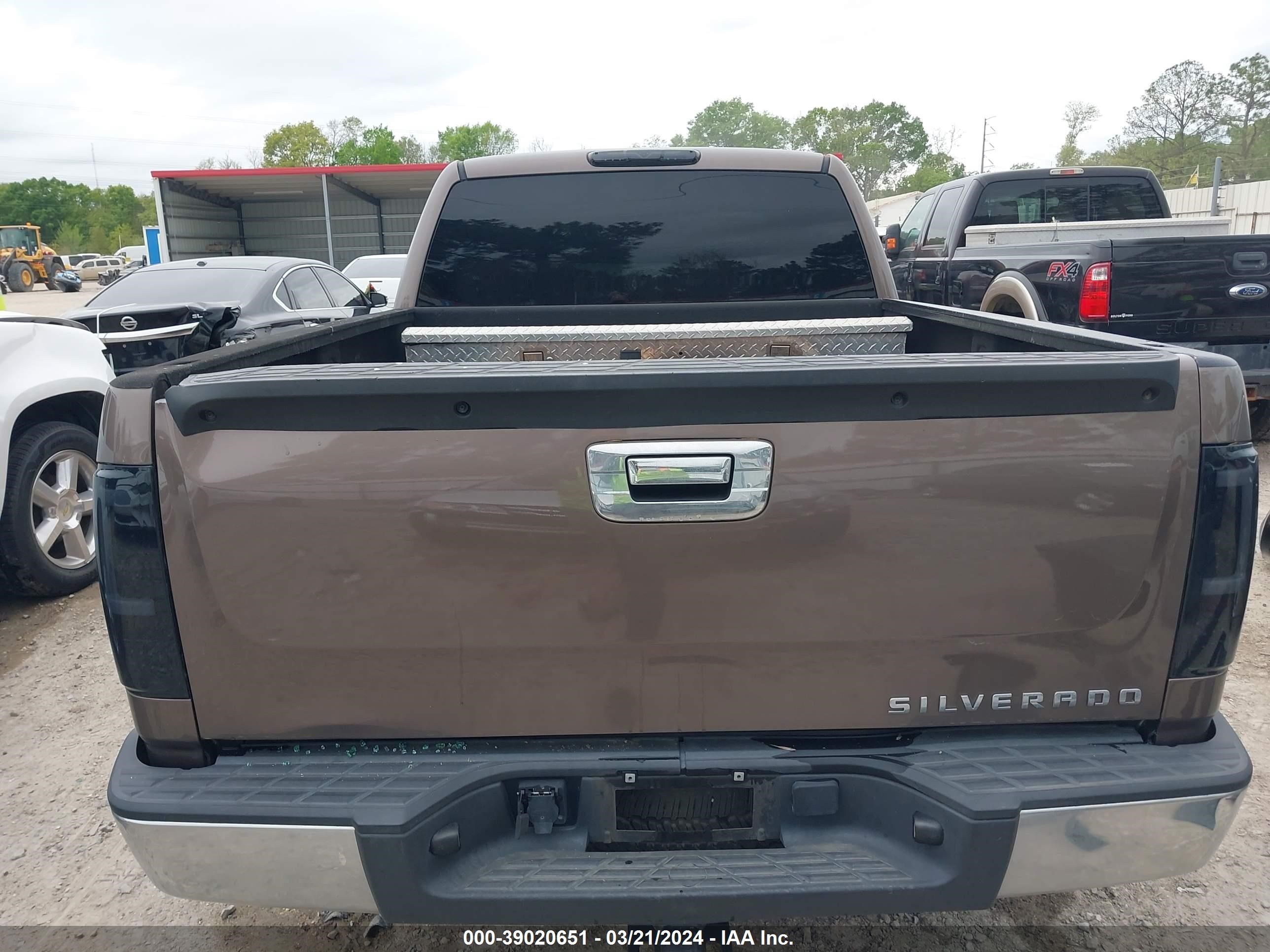 Photo 16 VIN: 1GCEC19C17Z649747 - CHEVROLET SILVERADO 