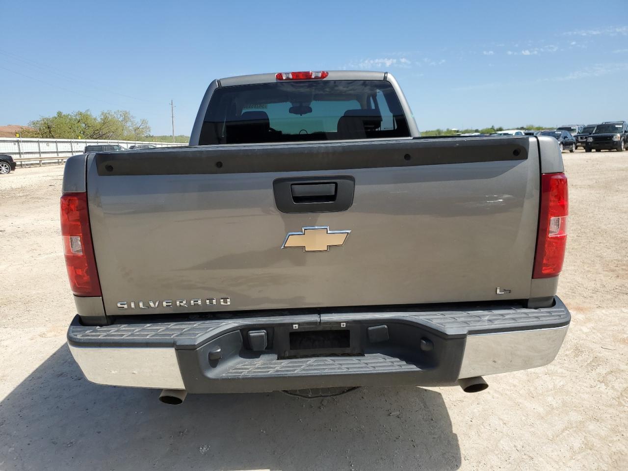 Photo 5 VIN: 1GCEC19C19Z114825 - CHEVROLET SILVERADO 