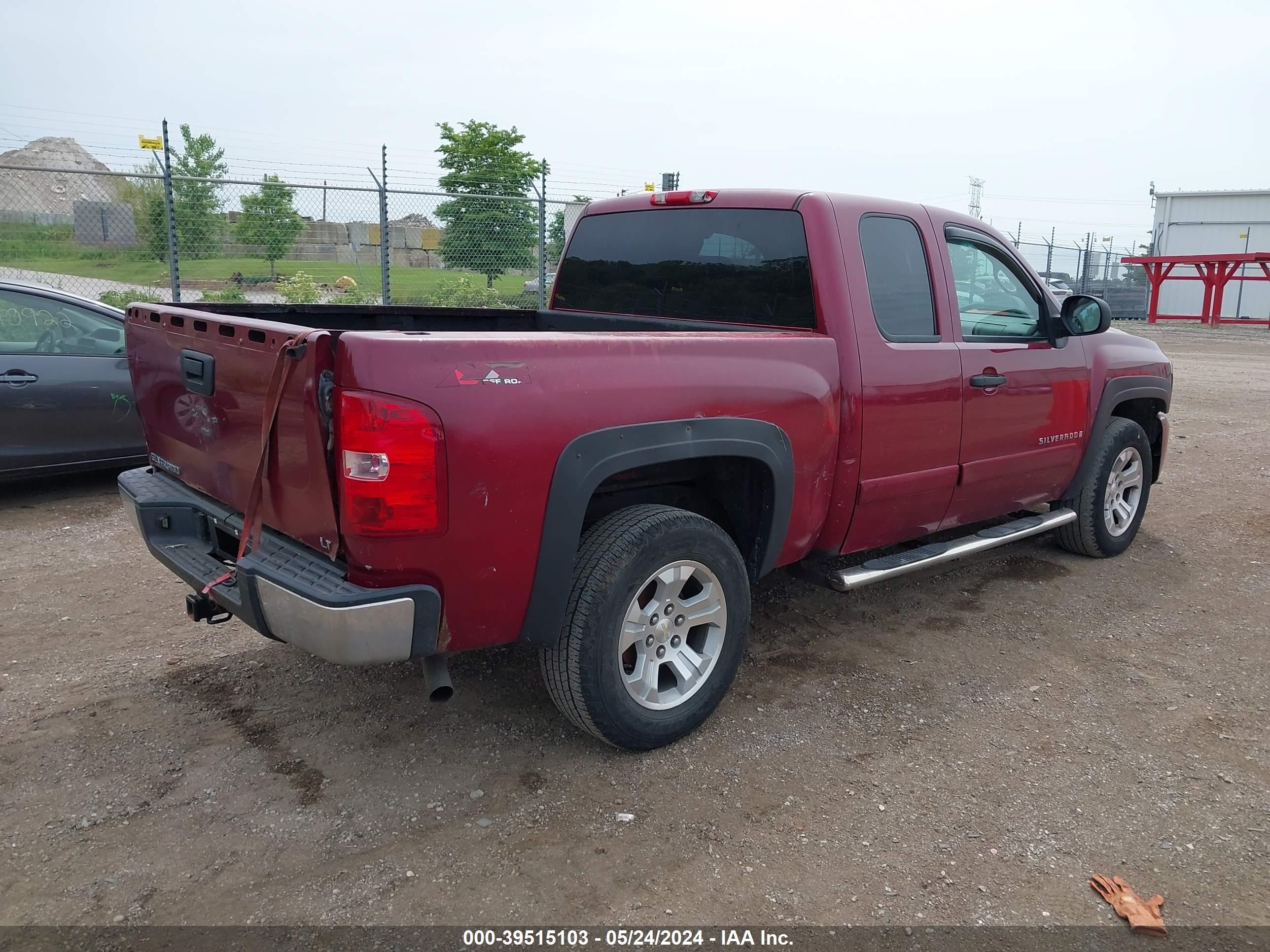 Photo 3 VIN: 1GCEC19C27Z599327 - CHEVROLET SILVERADO 