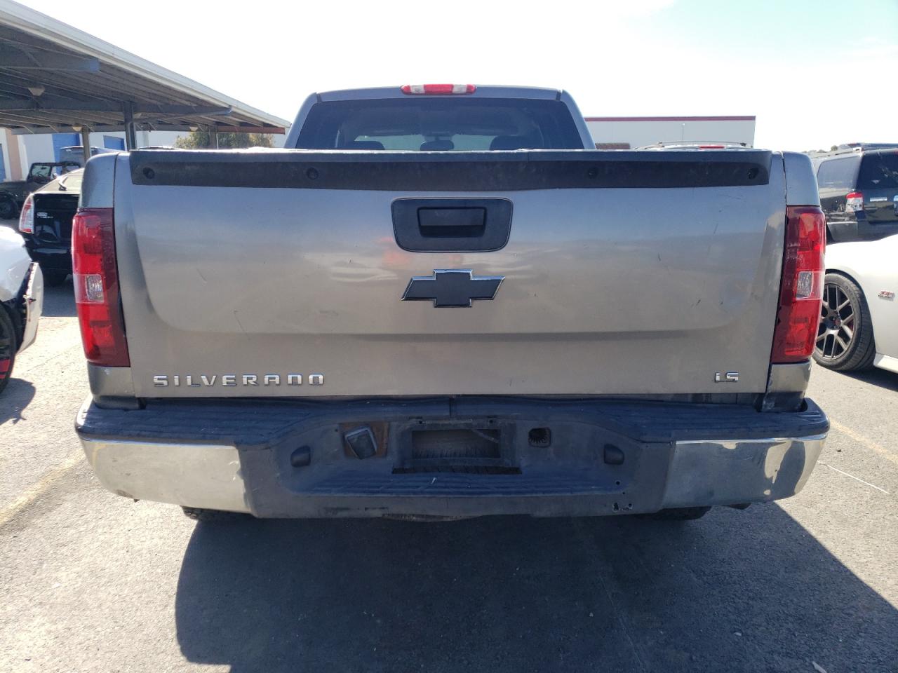 Photo 5 VIN: 1GCEC19C68Z330832 - CHEVROLET SILVERADO 