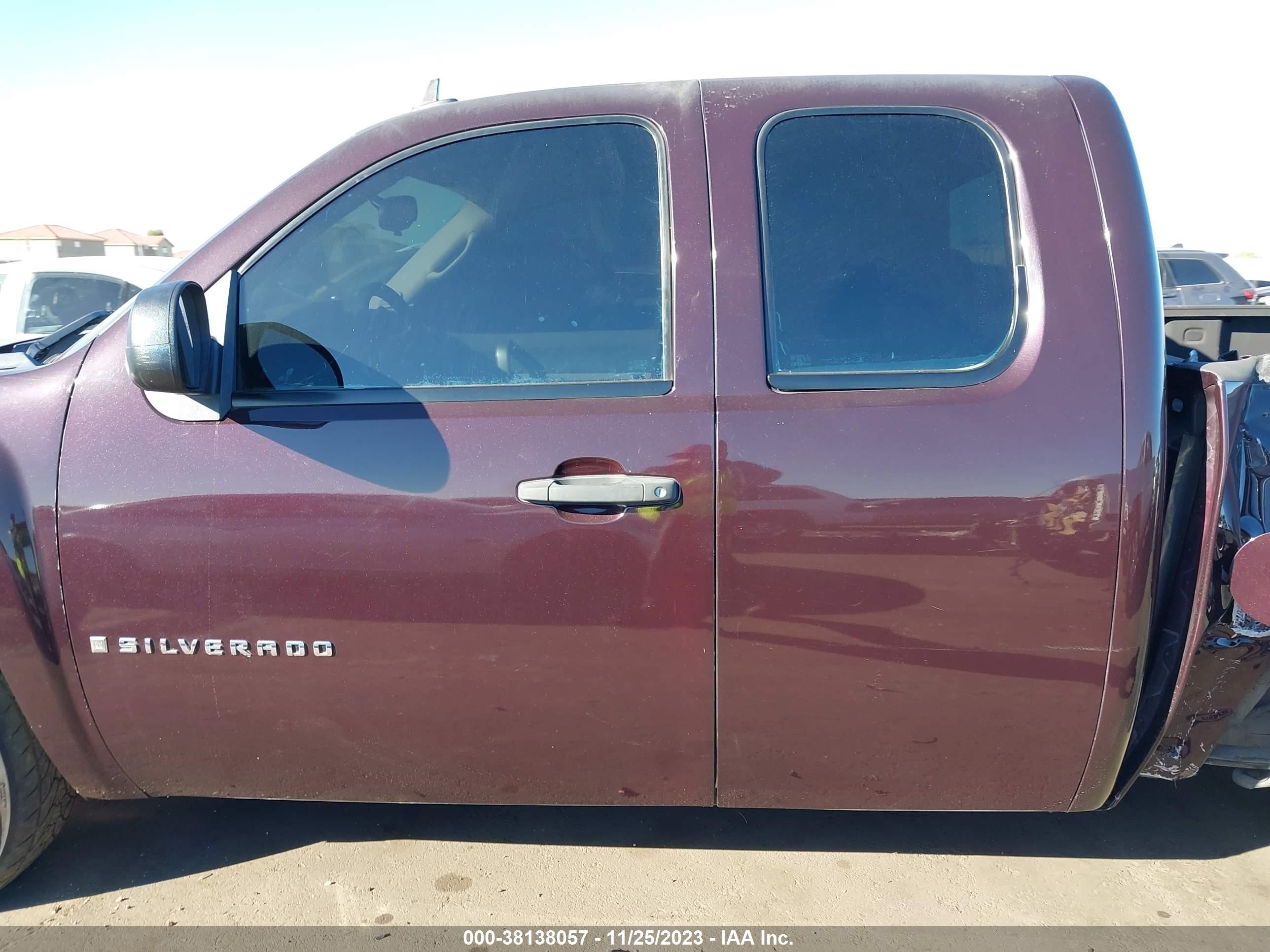 Photo 13 VIN: 1GCEC19C88Z199984 - CHEVROLET SILVERADO 