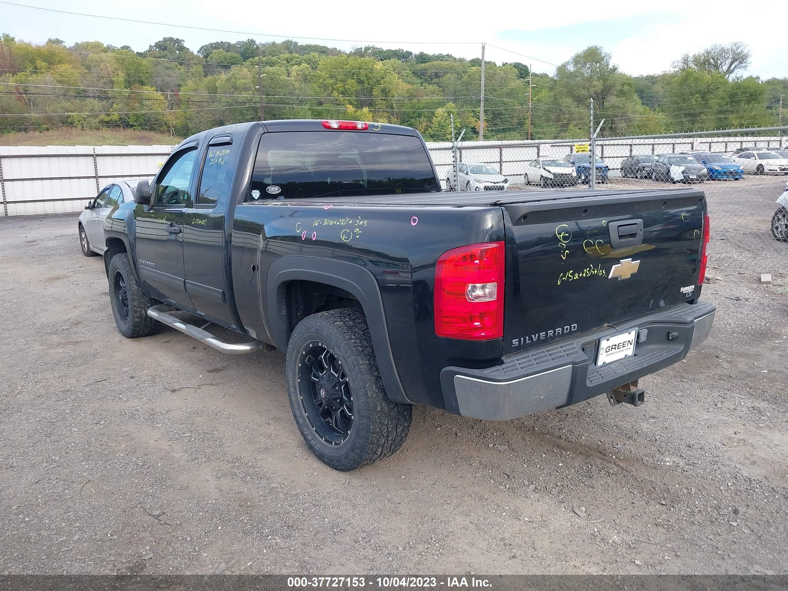 Photo 2 VIN: 1GCEC19C99Z293406 - CHEVROLET SILVERADO 