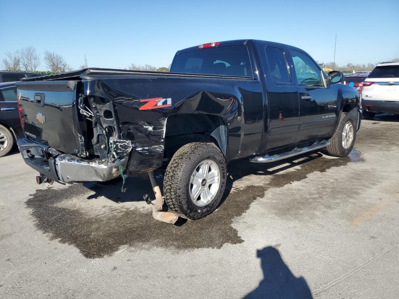 Photo 2 VIN: 1GCEC19J38Z175137 - CHEVROLET SILVERADO 