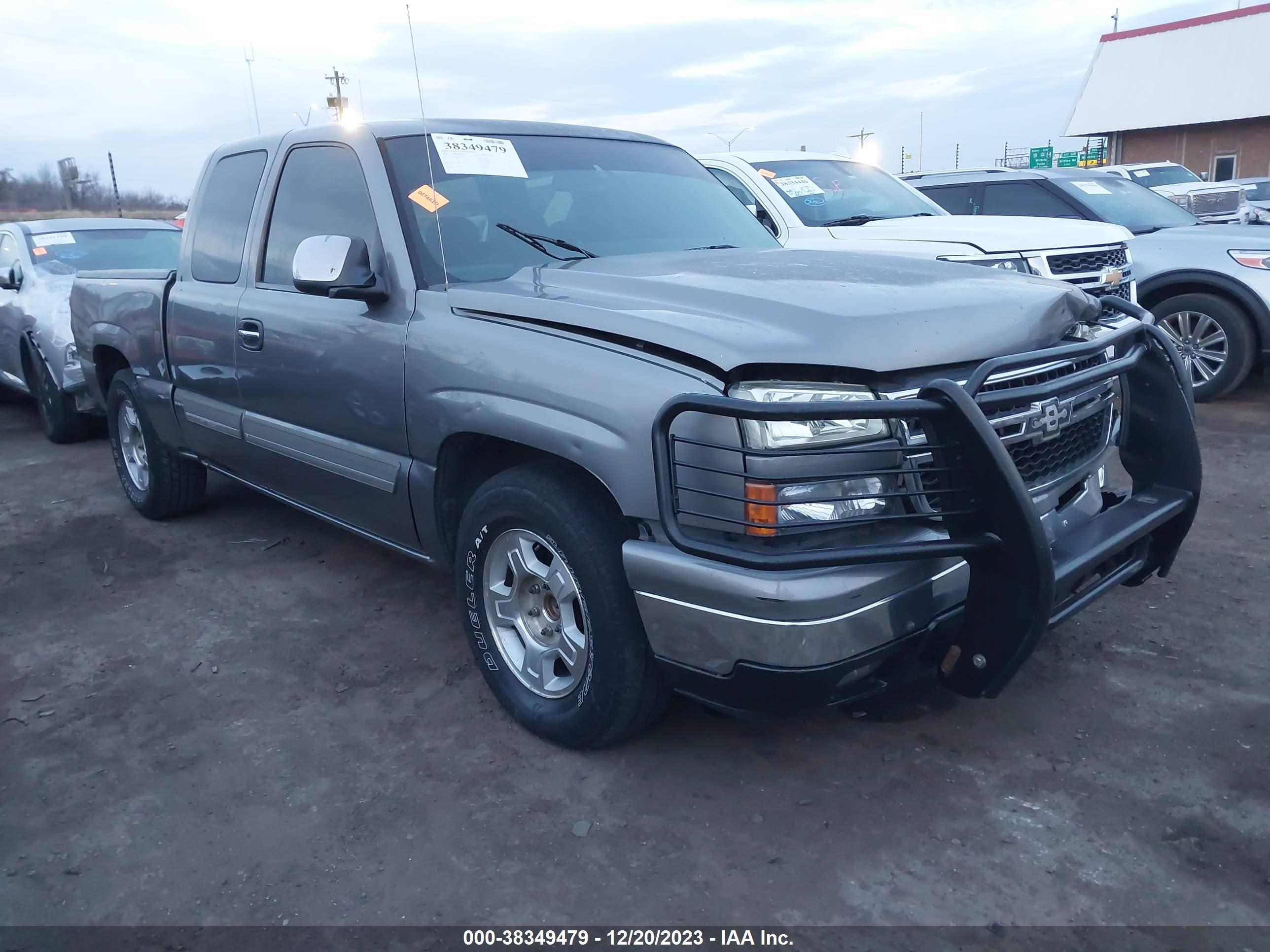 Photo 0 VIN: 1GCEC19T06Z242887 - CHEVROLET SILVERADO 