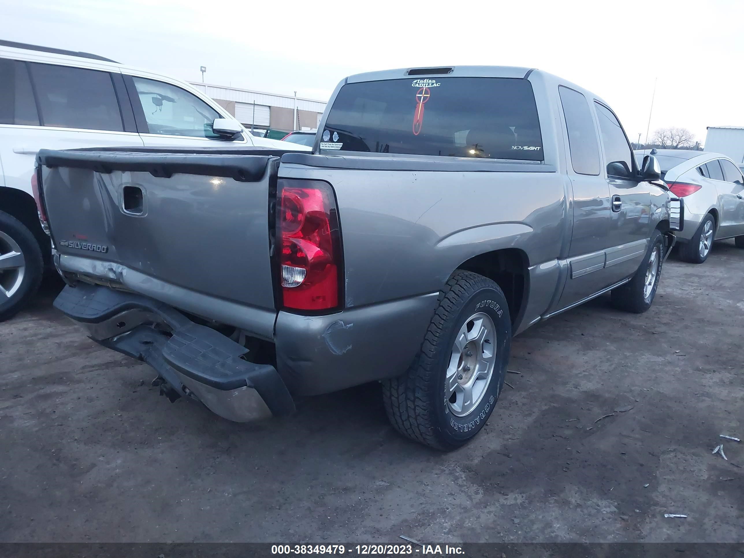 Photo 3 VIN: 1GCEC19T06Z242887 - CHEVROLET SILVERADO 