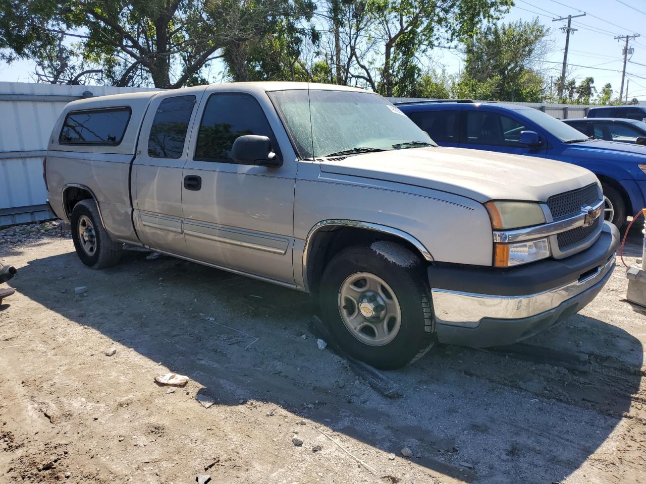 Photo 3 VIN: 1GCEC19T24Z272244 - CHEVROLET SILVERADO 