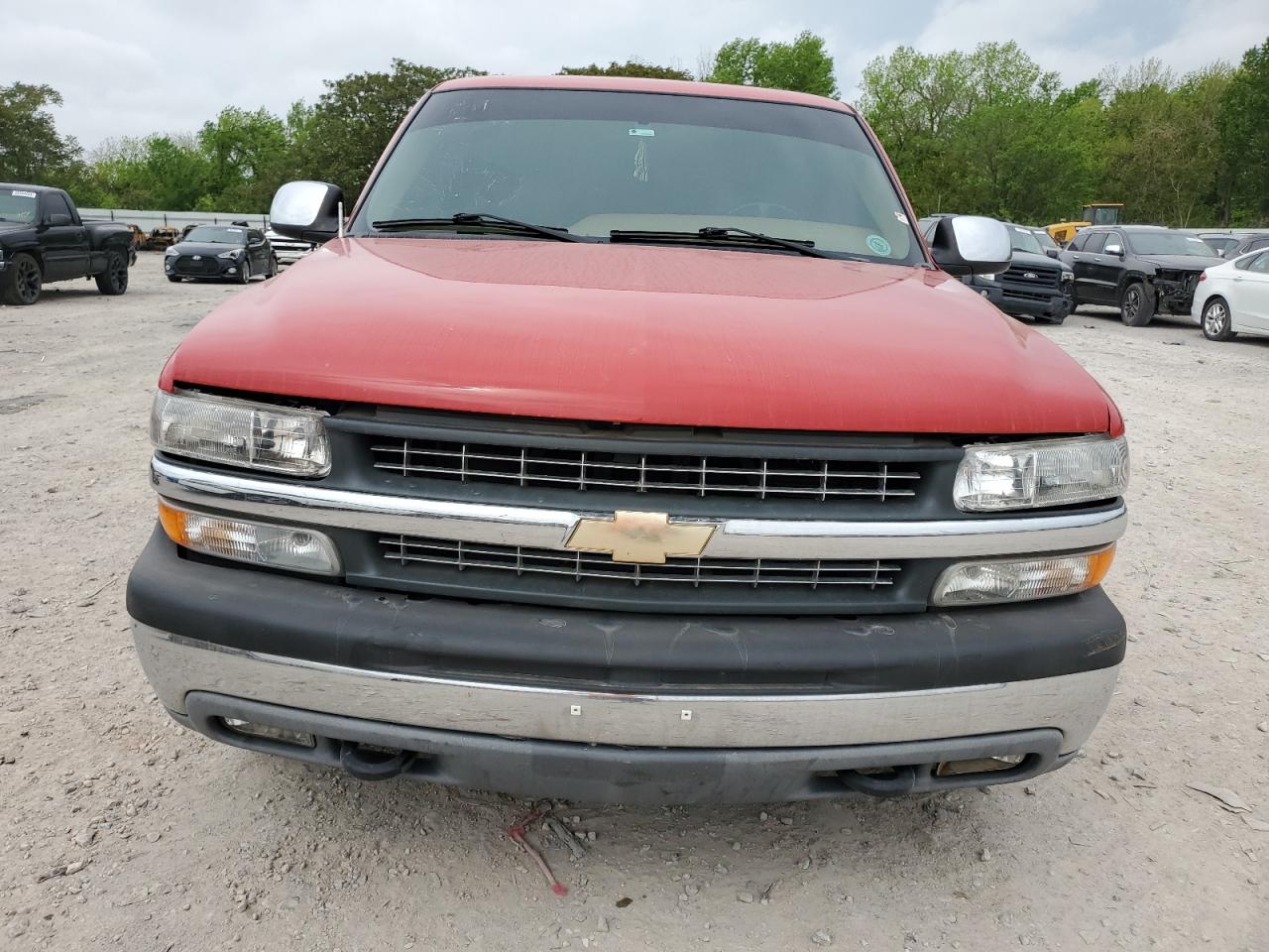 Photo 4 VIN: 1GCEC19T2YZ258818 - CHEVROLET SILVERADO 