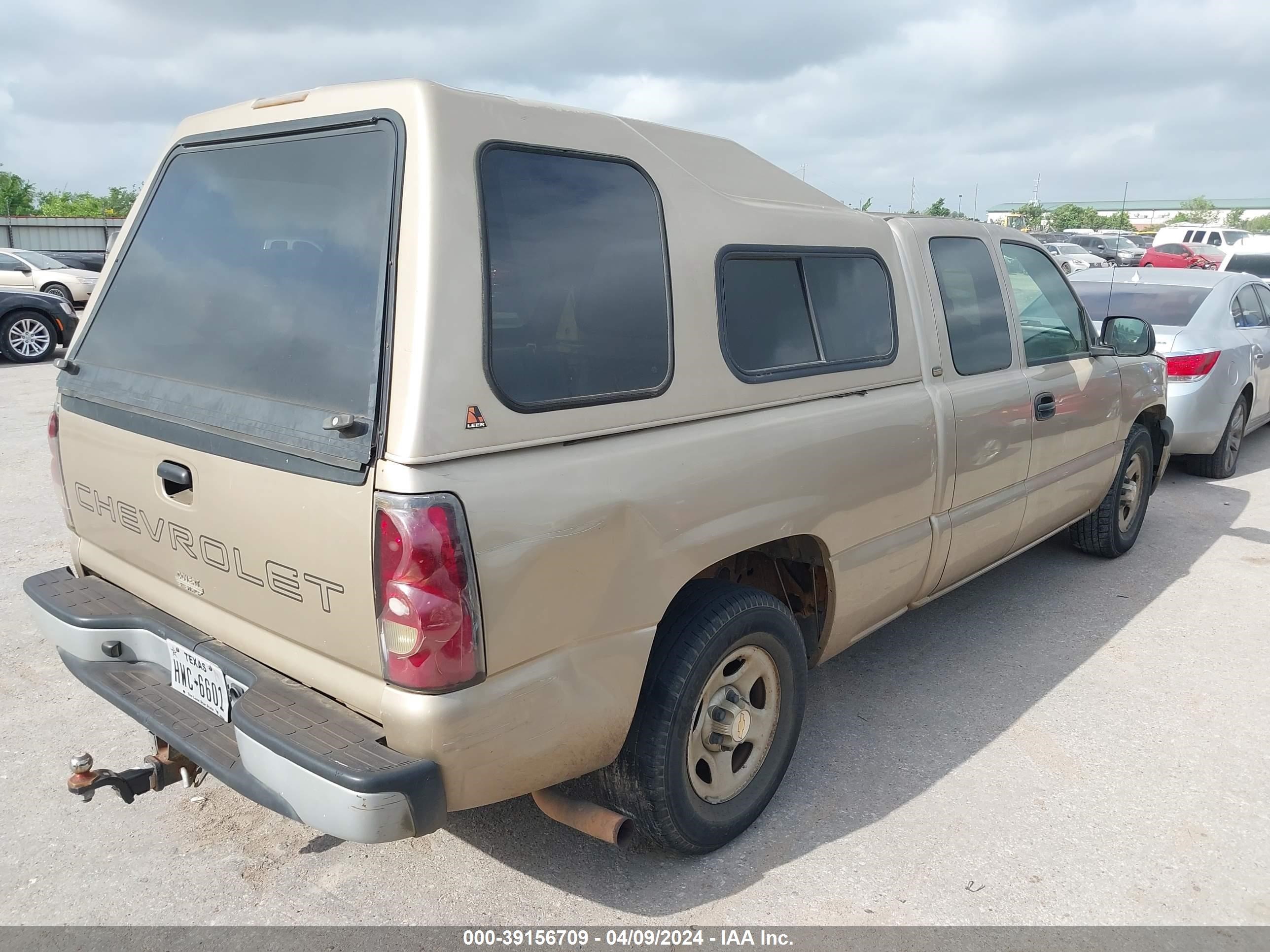 Photo 3 VIN: 1GCEC19T44Z225538 - CHEVROLET SILVERADO 