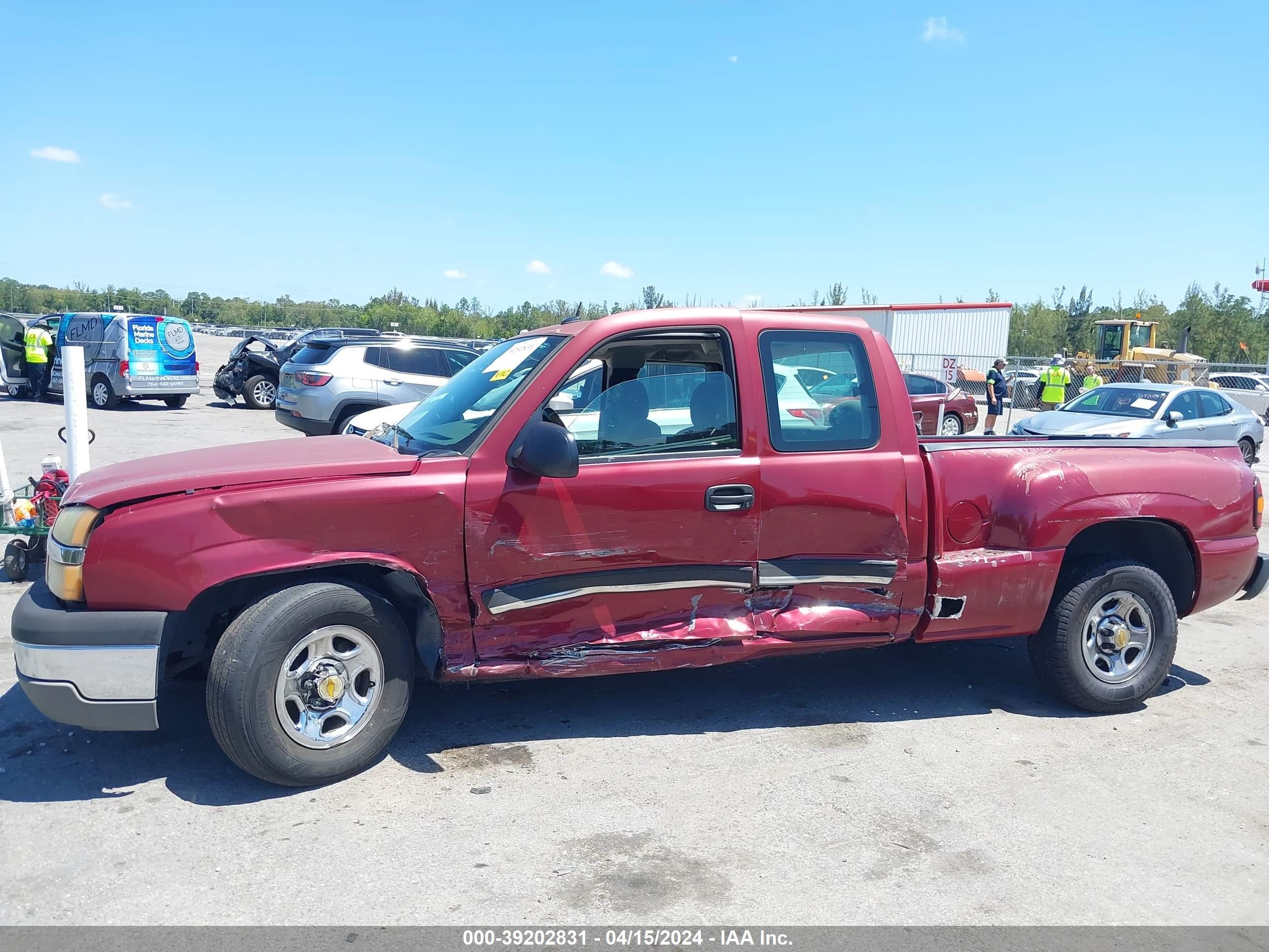 Photo 13 VIN: 1GCEC19T54Z216606 - CHEVROLET SILVERADO 