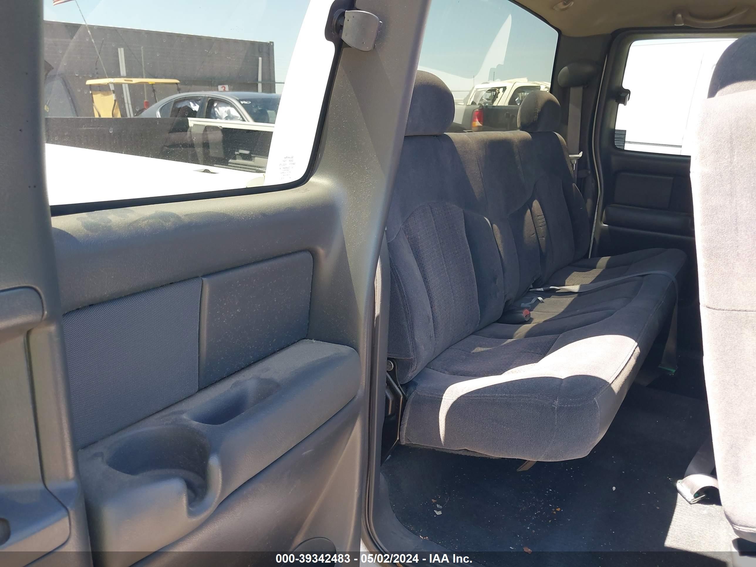 Photo 7 VIN: 1GCEC19T61Z207747 - CHEVROLET SILVERADO 