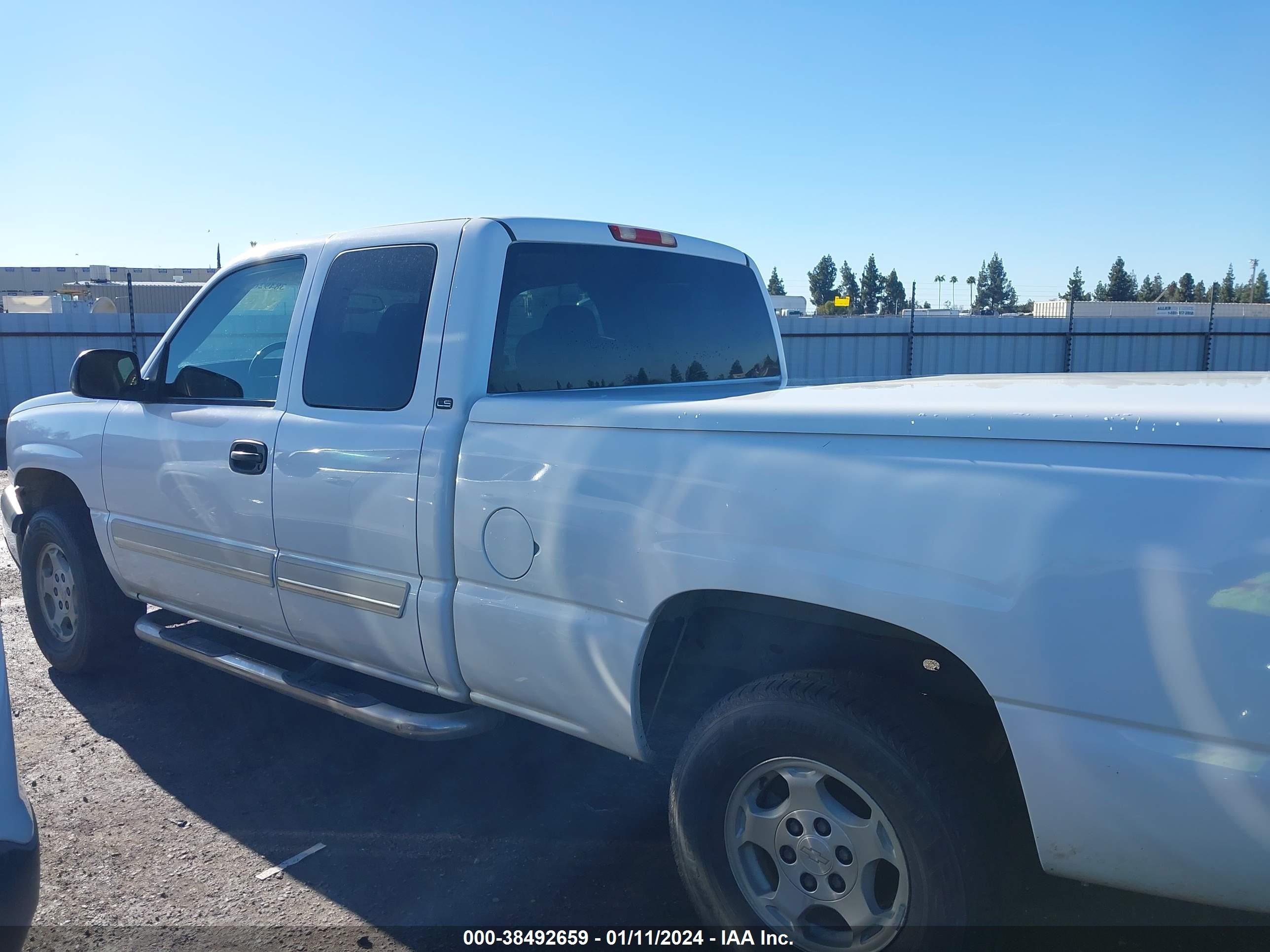 Photo 13 VIN: 1GCEC19T65Z130903 - CHEVROLET SILVERADO 